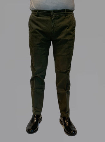 UW4- Pantalone Chino Smart Read Moss Man