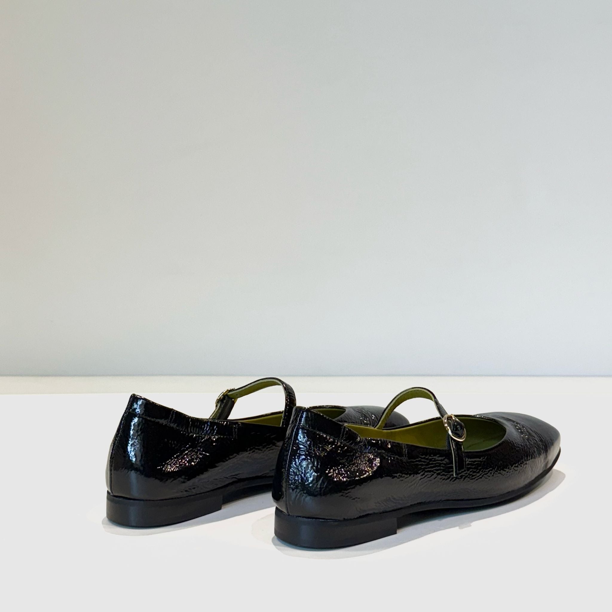 S5-9201 BEBE' Vernice Nera