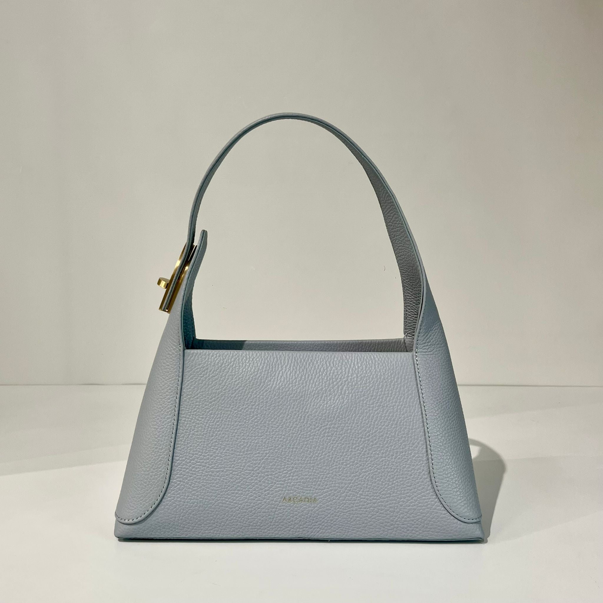 S6-9059 NYMERA HOBO Borsa Doll Cloud