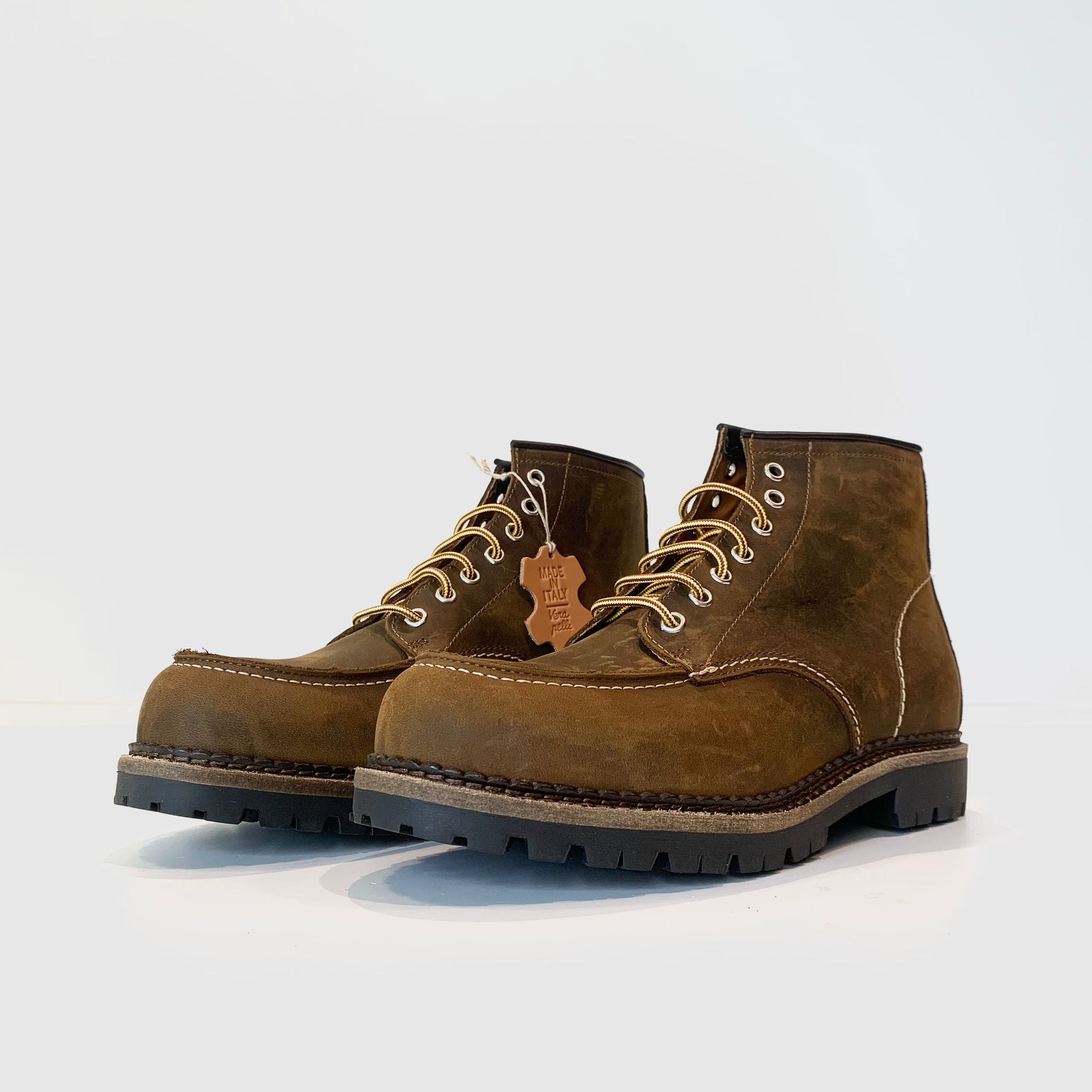 UW4-1919 Polacco Nabuk Wild Moro Man