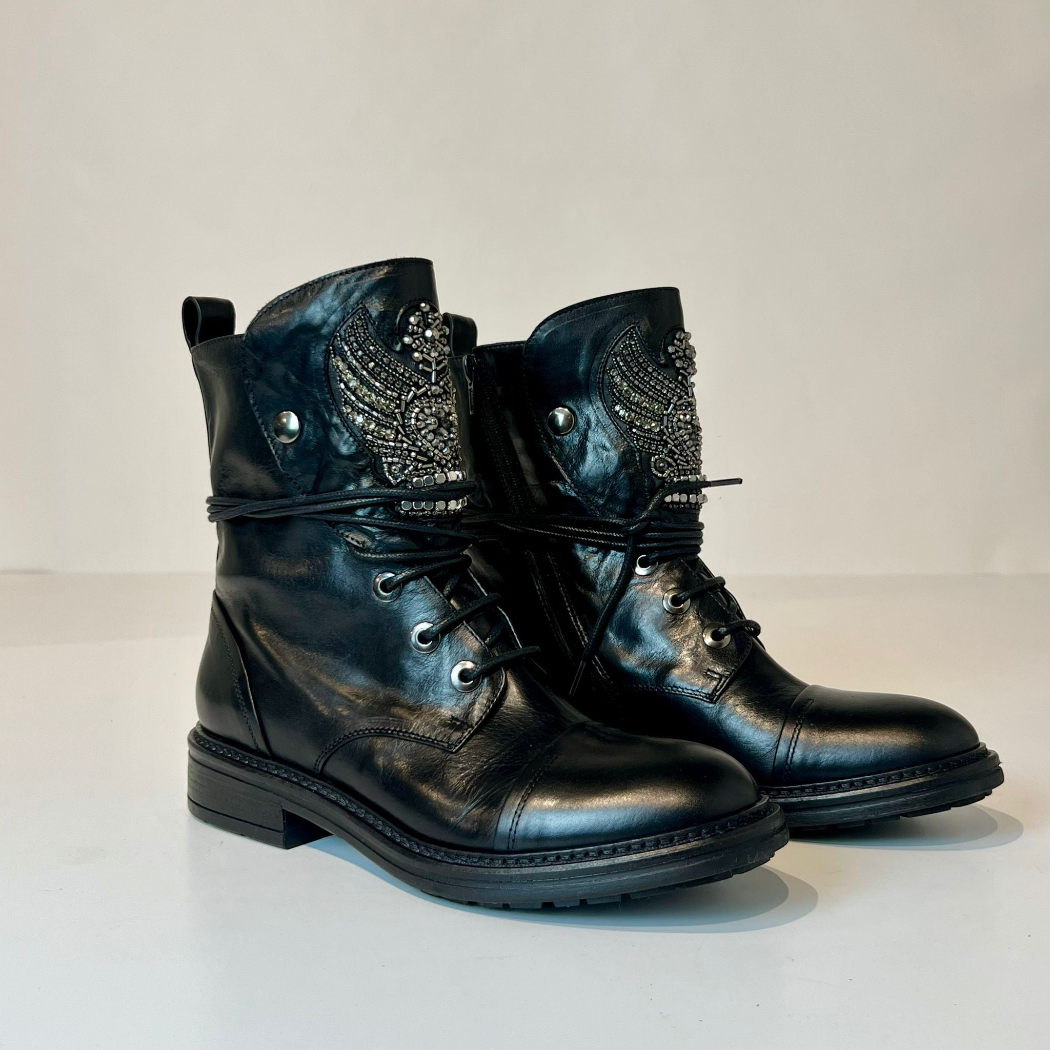 W5-9290 Anfibio Strass Beta Lux Nero