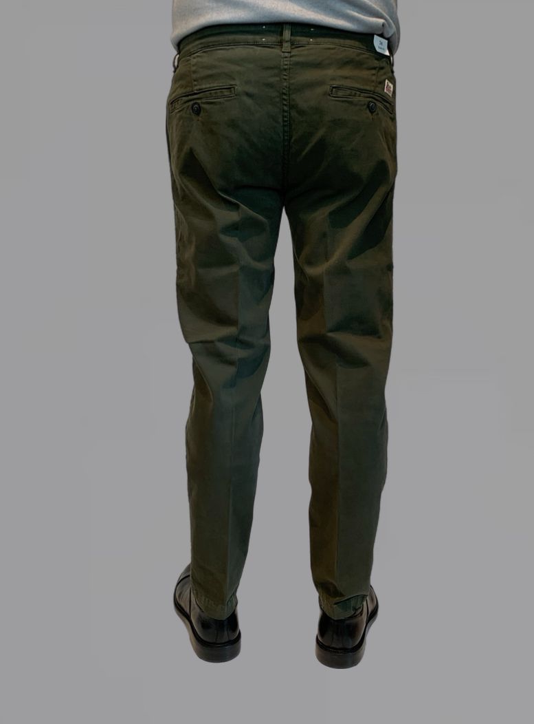 UW4- Pantalone Chino Smart Read Moss Man