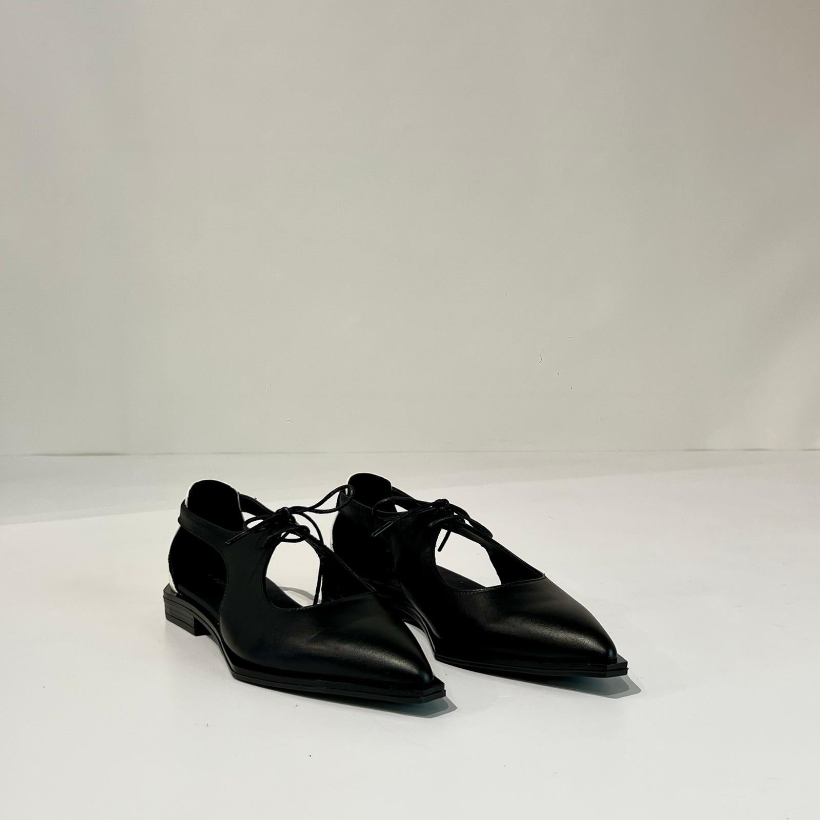 S6-P24-1 Scarpa Aperta Nero Latte