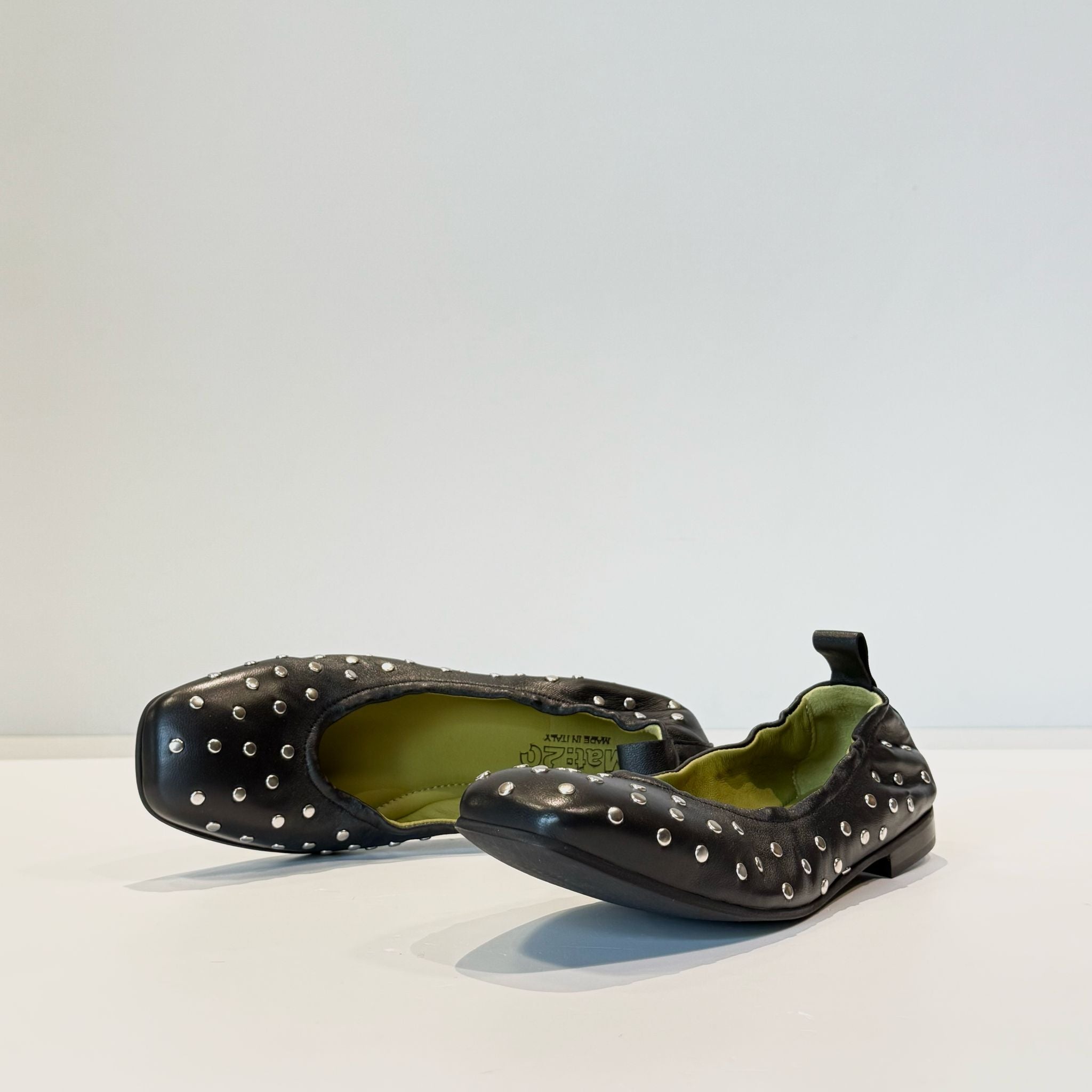 S5-9225 Ballerina Borchie Nera