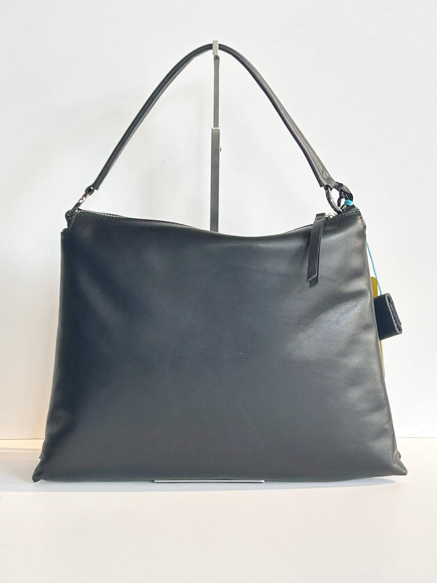 W4-ULLA M Vitello Black Nero