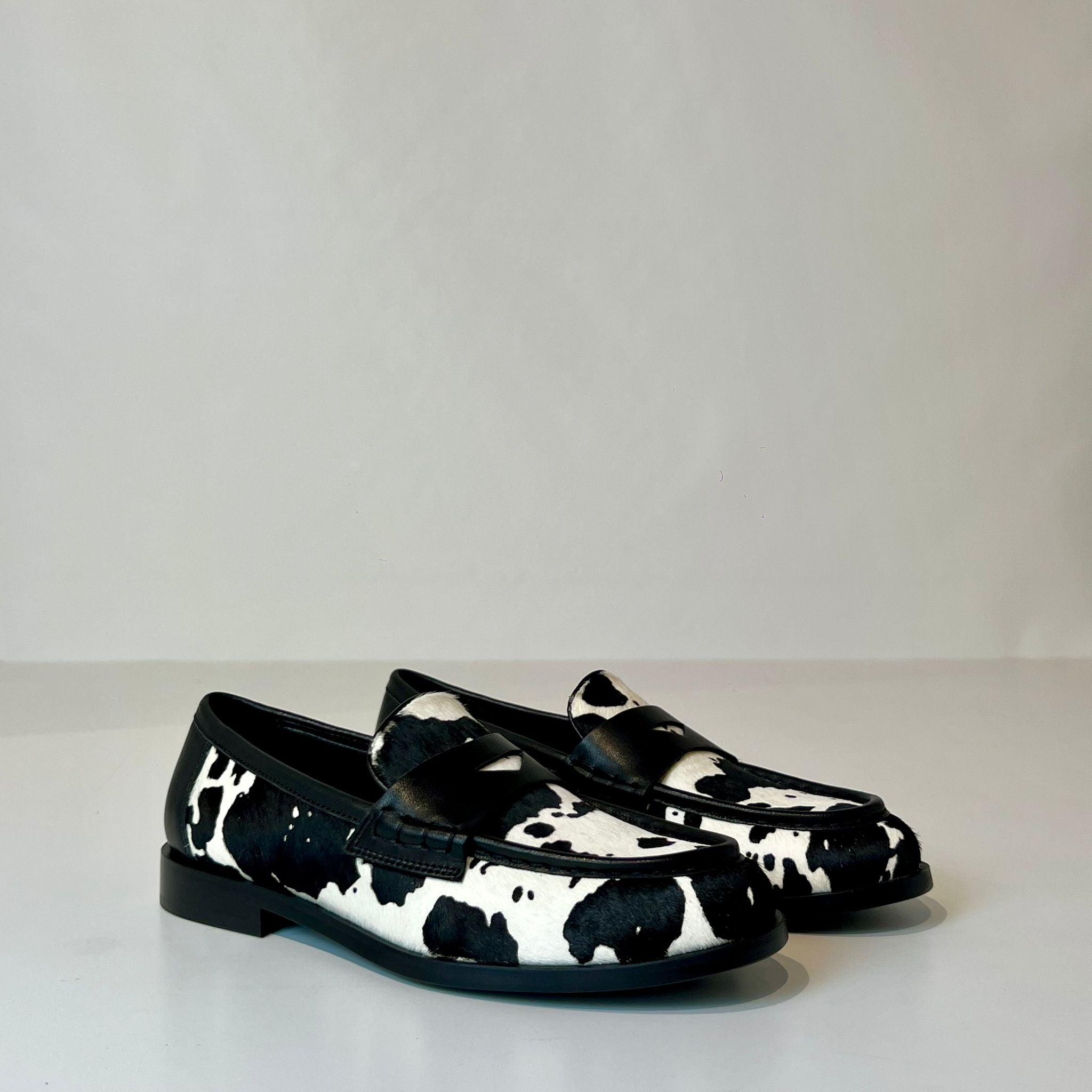 W5-90046 Mocassino Cow Print Nero/Bianco