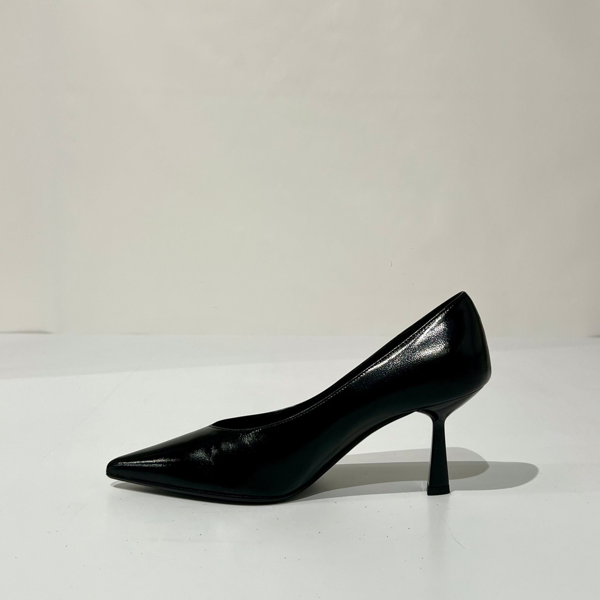 W5-2721 Decolletè Pelle Lucida Nero