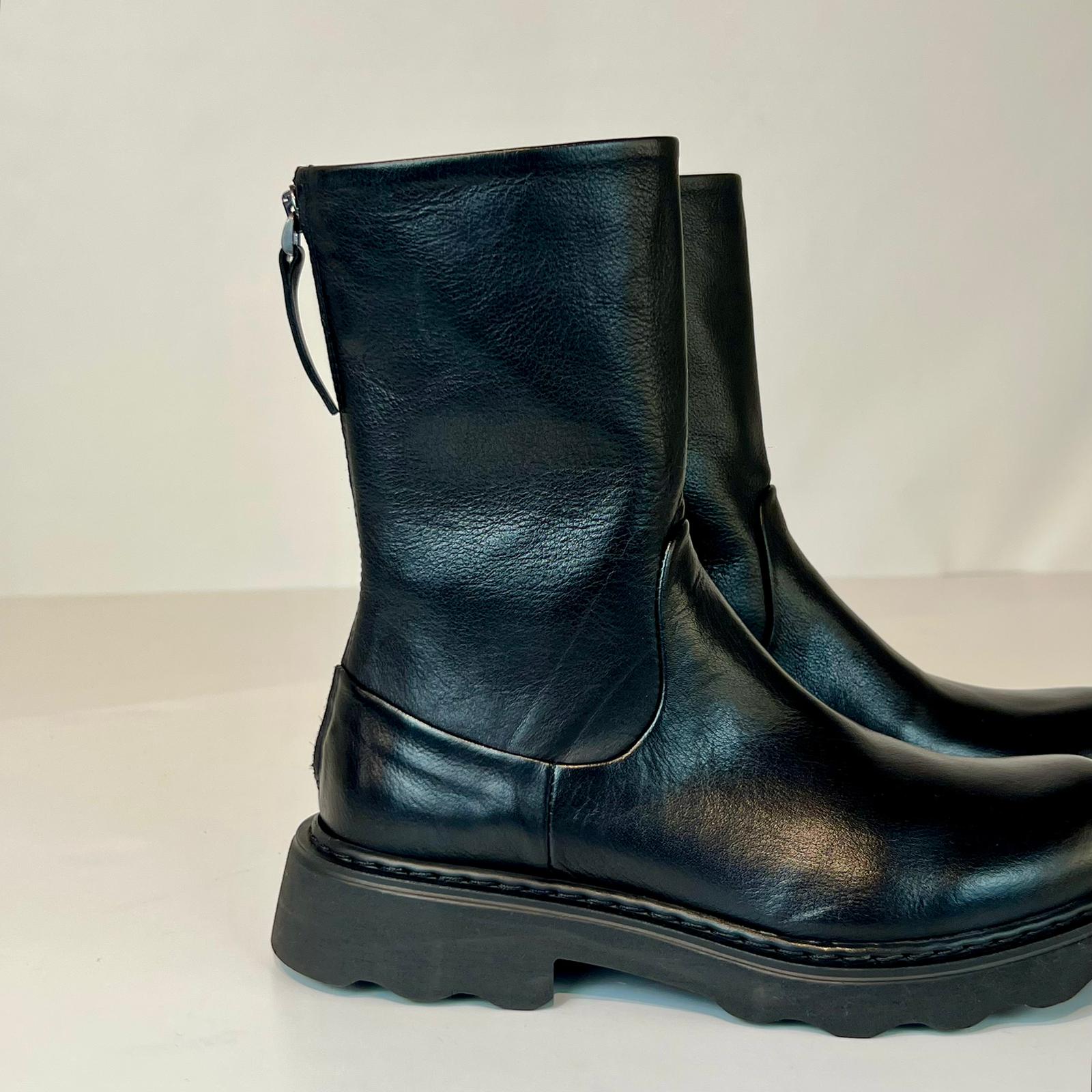 W5-Livia05 Polacchino Police Nero Woman