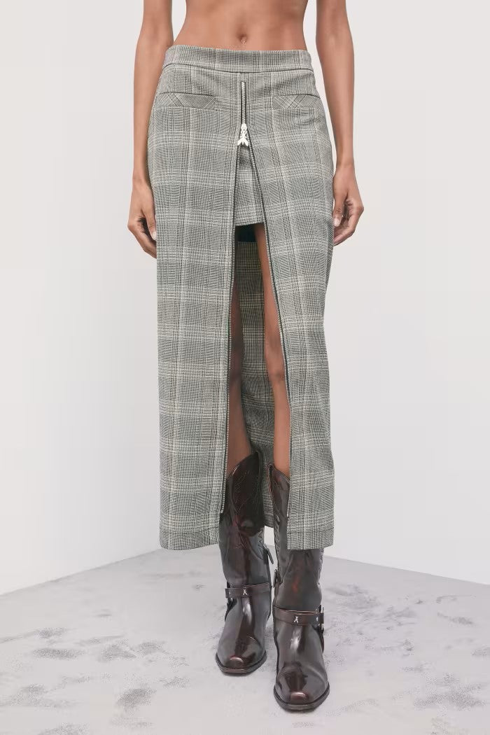 W6-8G0050 Gonna Lunga Zip Brown Check