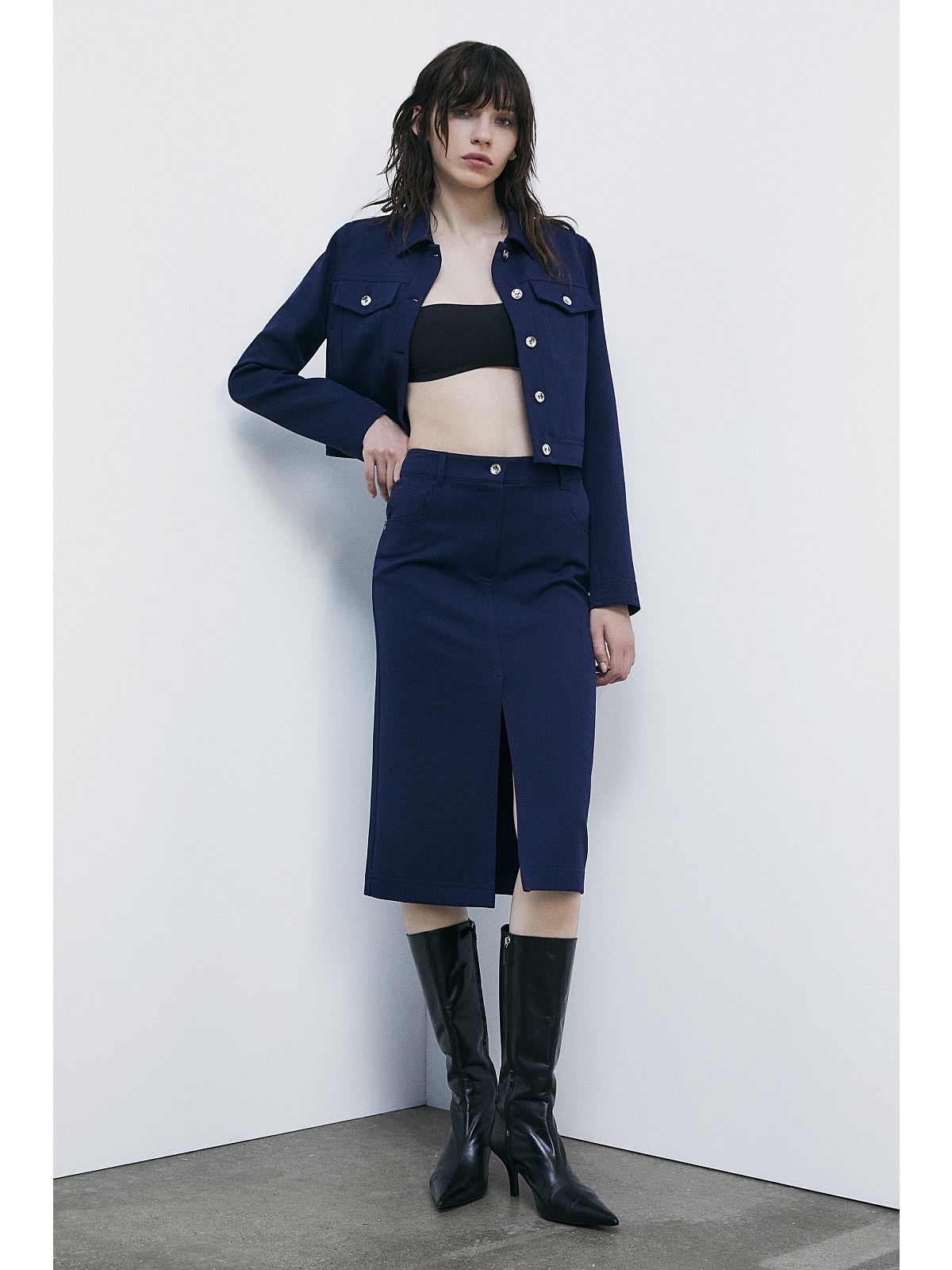 W5-8G0495 Gonna Midi 5 Tasche Essential Nero