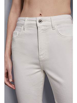 S5-8P0402 Pantaloni "Essential" 5 Tasche Bianco