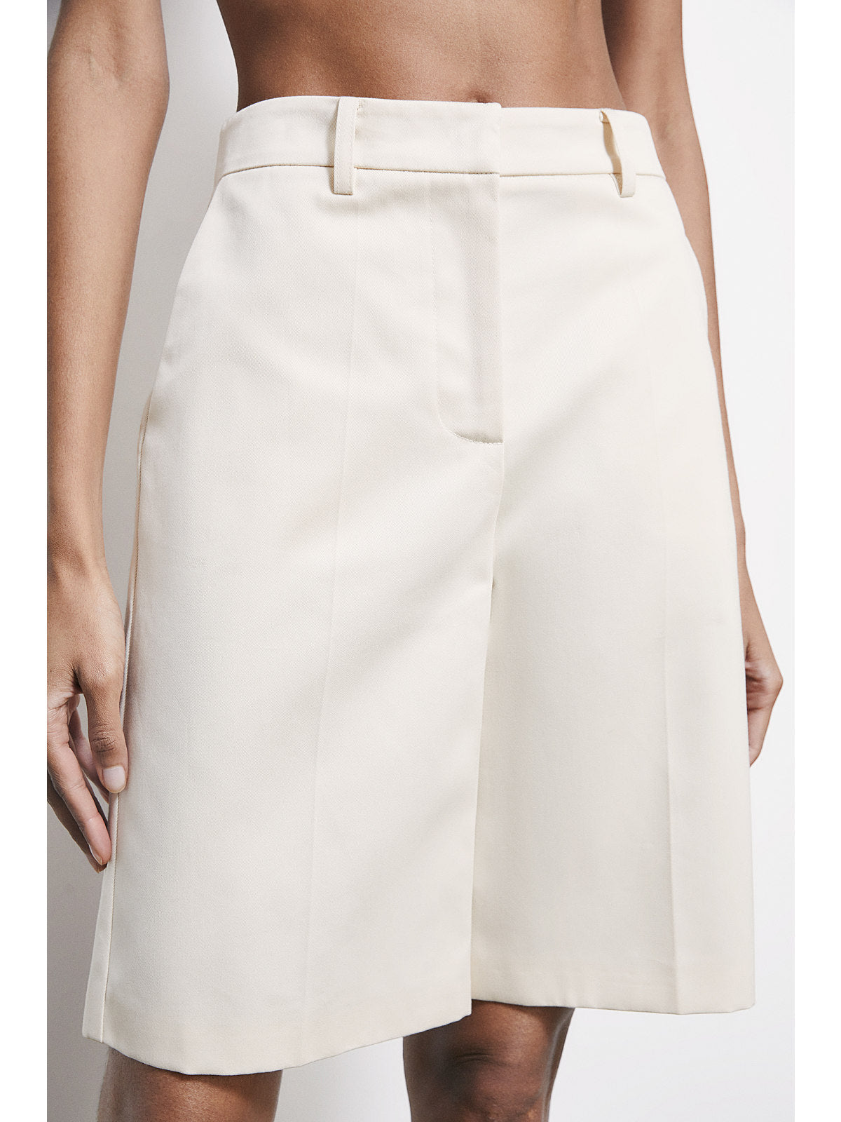 S6-8P0815 Bermuda Warm Ivory