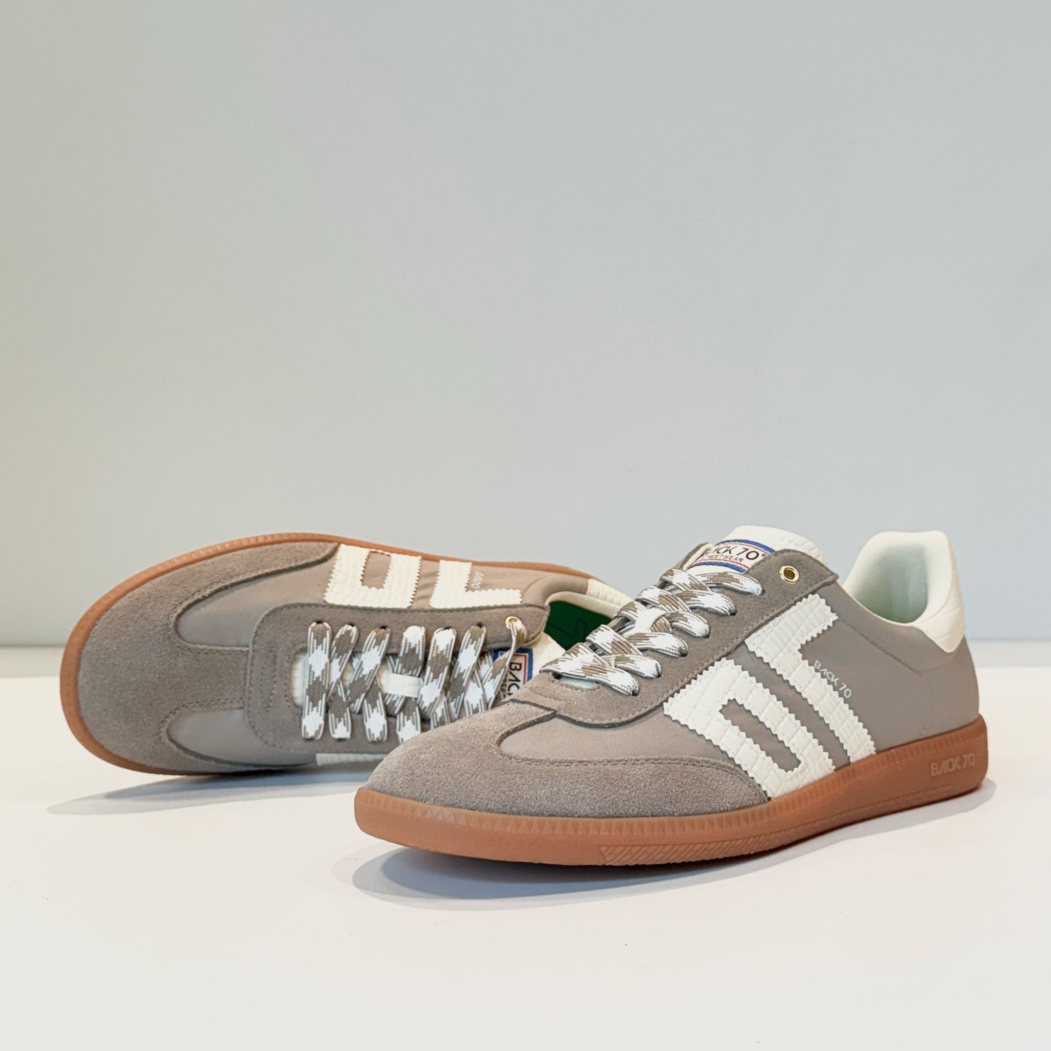 US4-GHOST Suede Grey