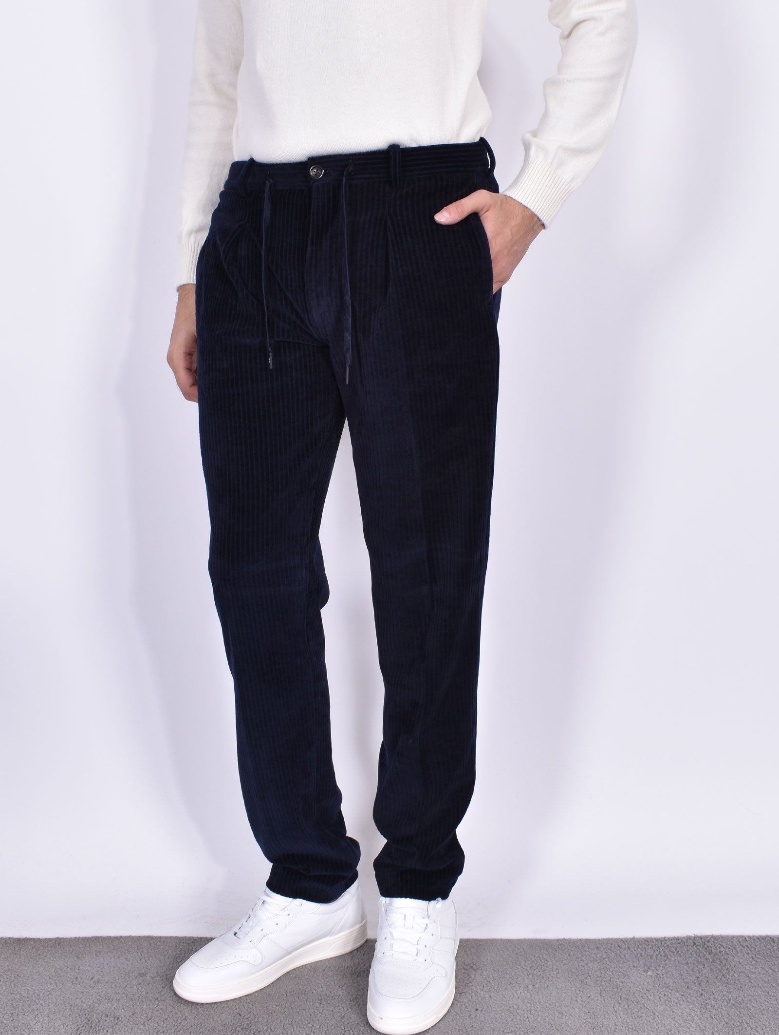 WU3-4043 Pantalone Corduroy Velluto Dark Navy Man