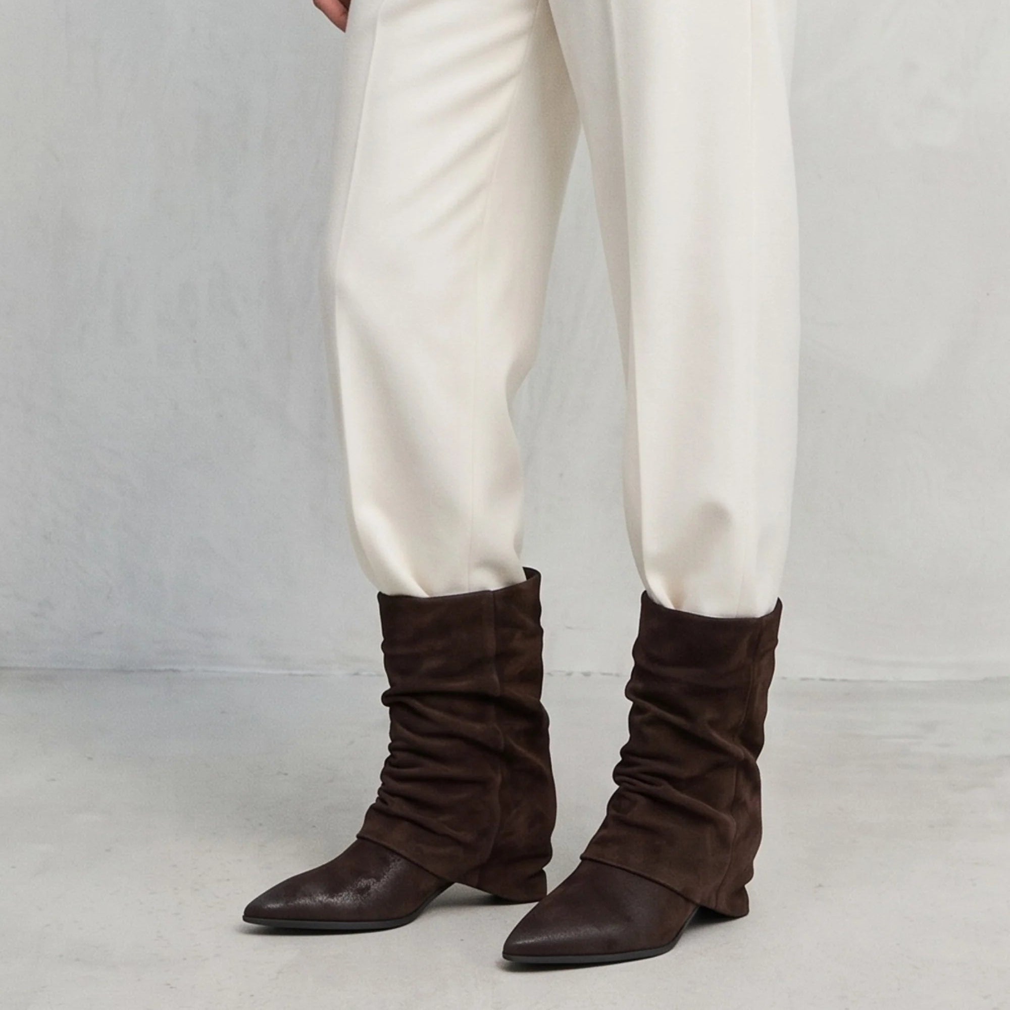 W6-1102 Stivale Arricciato Velour Testa di Moro
