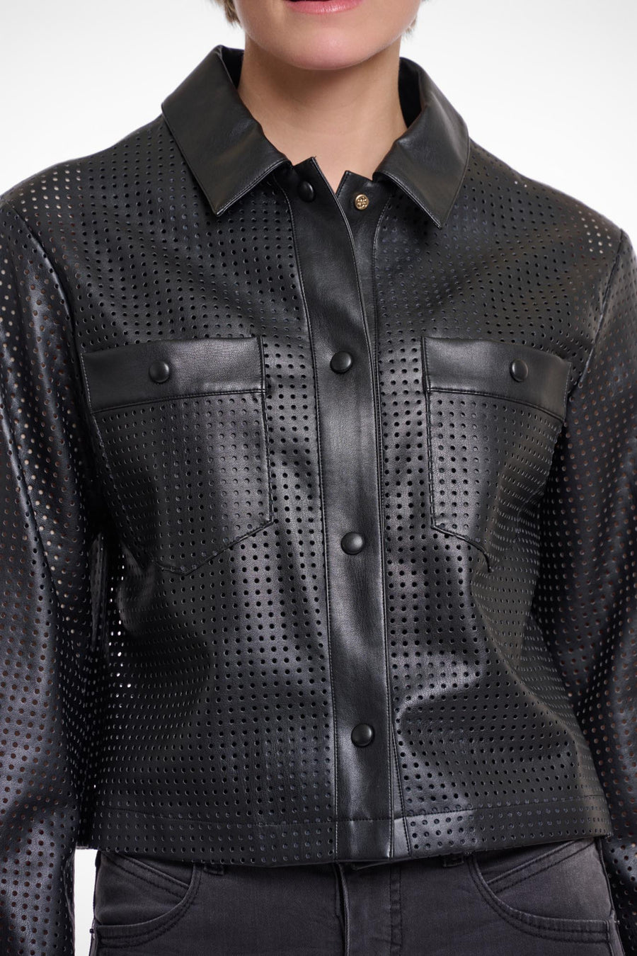 S5-AKAYA Giacca Traforata Black