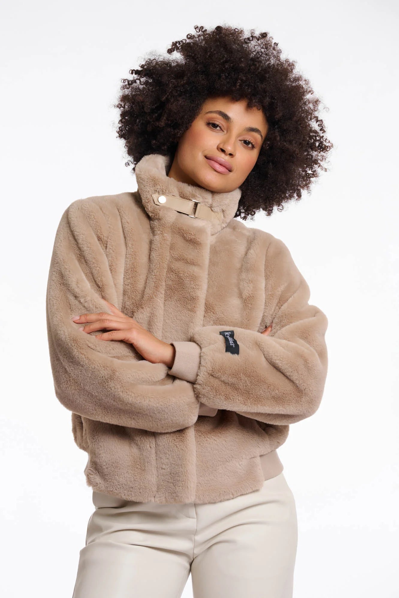 W5-AMBRA Short Jacket Fur OAT