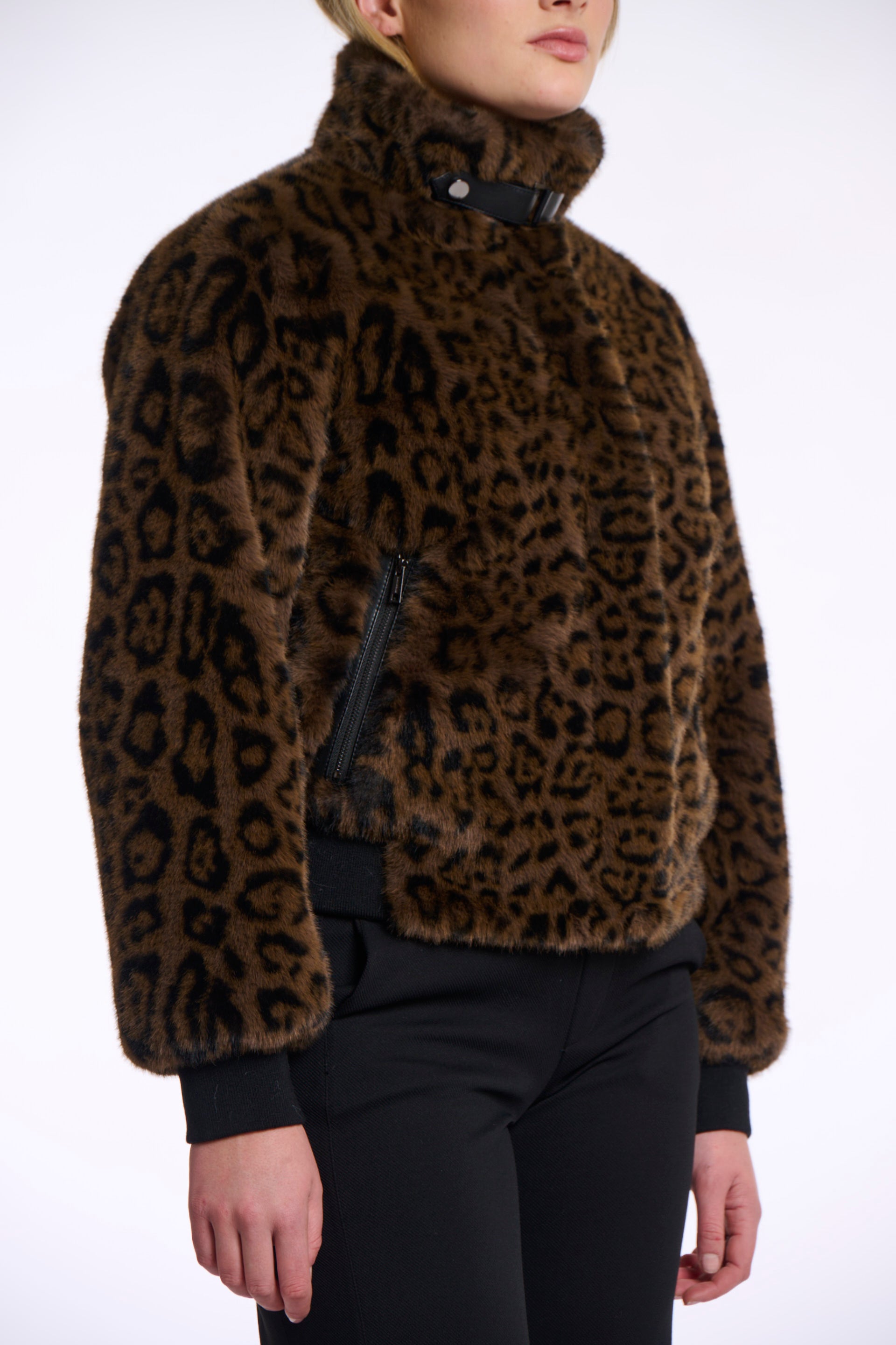 W5-AMBRA Short Jacket Fur Leopard