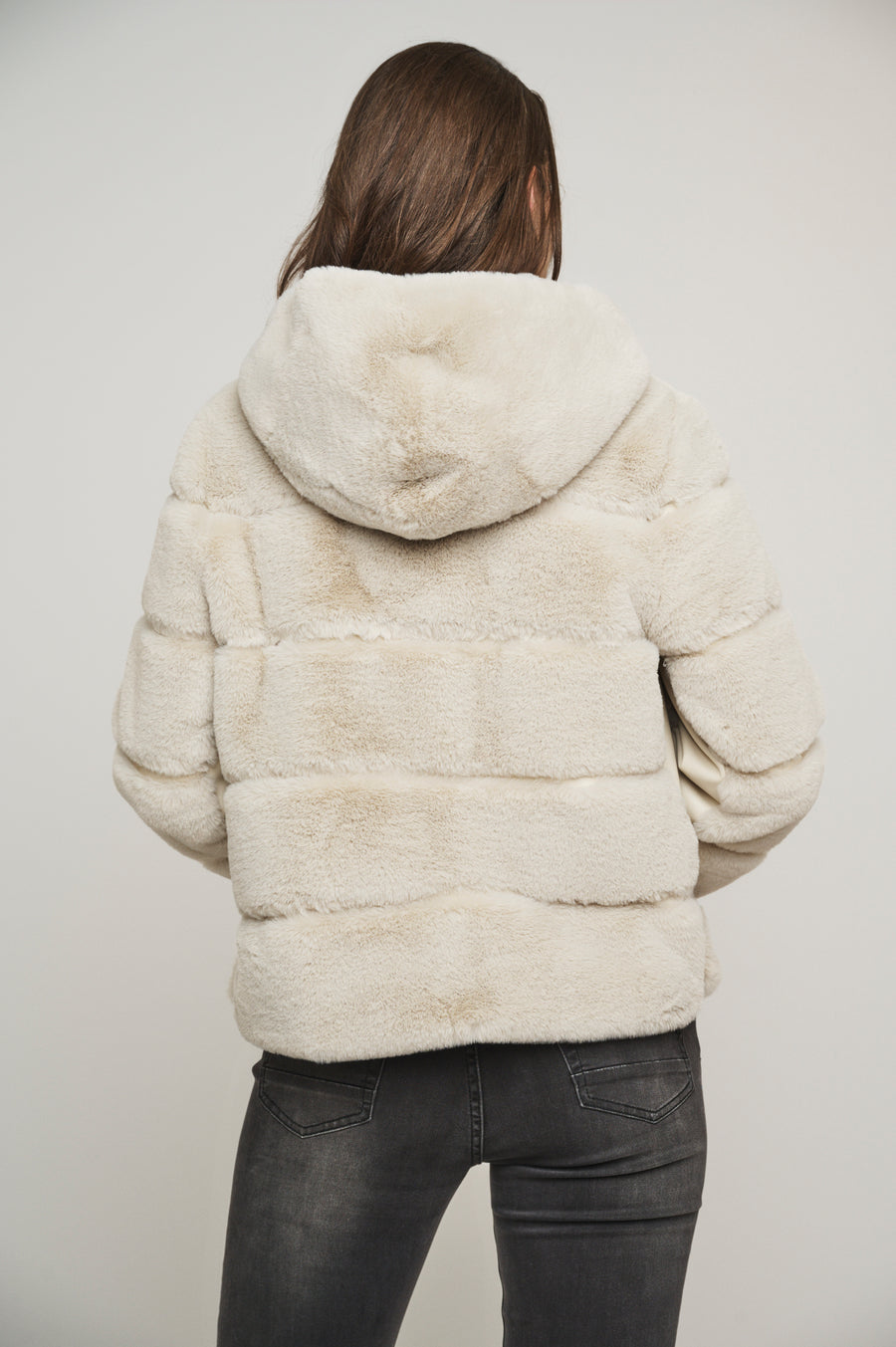 W4-AZA Short Faux Fur Jacket Birch