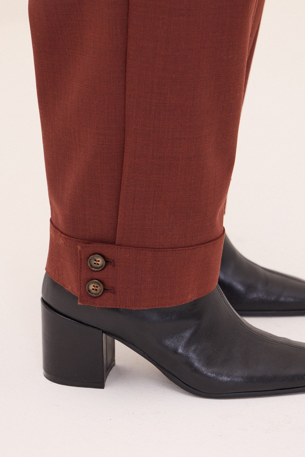 W6-DP0115 Pantalone Cargo Cuoio