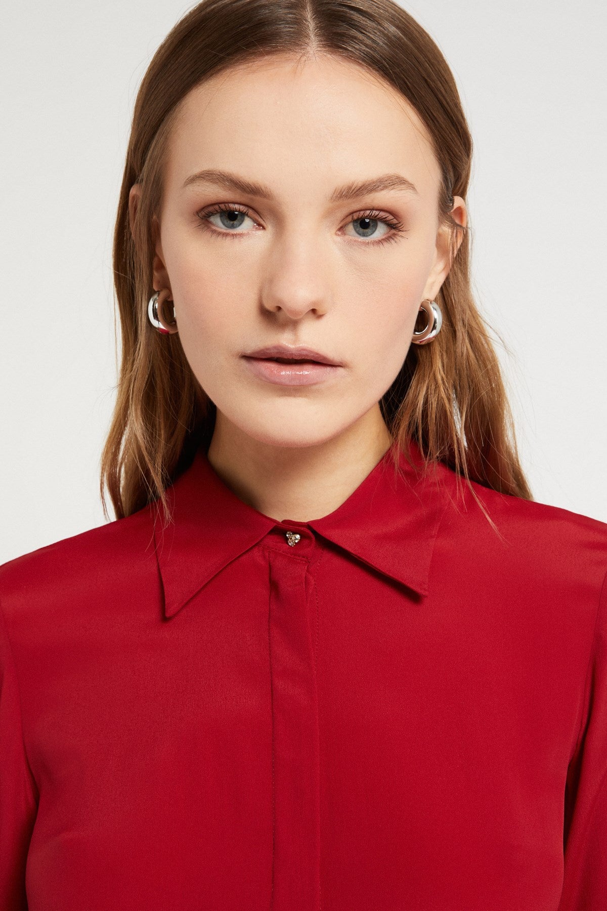 W5-DC5113 Camicia Fluida Con Apertura Sulla Schiena Cherry