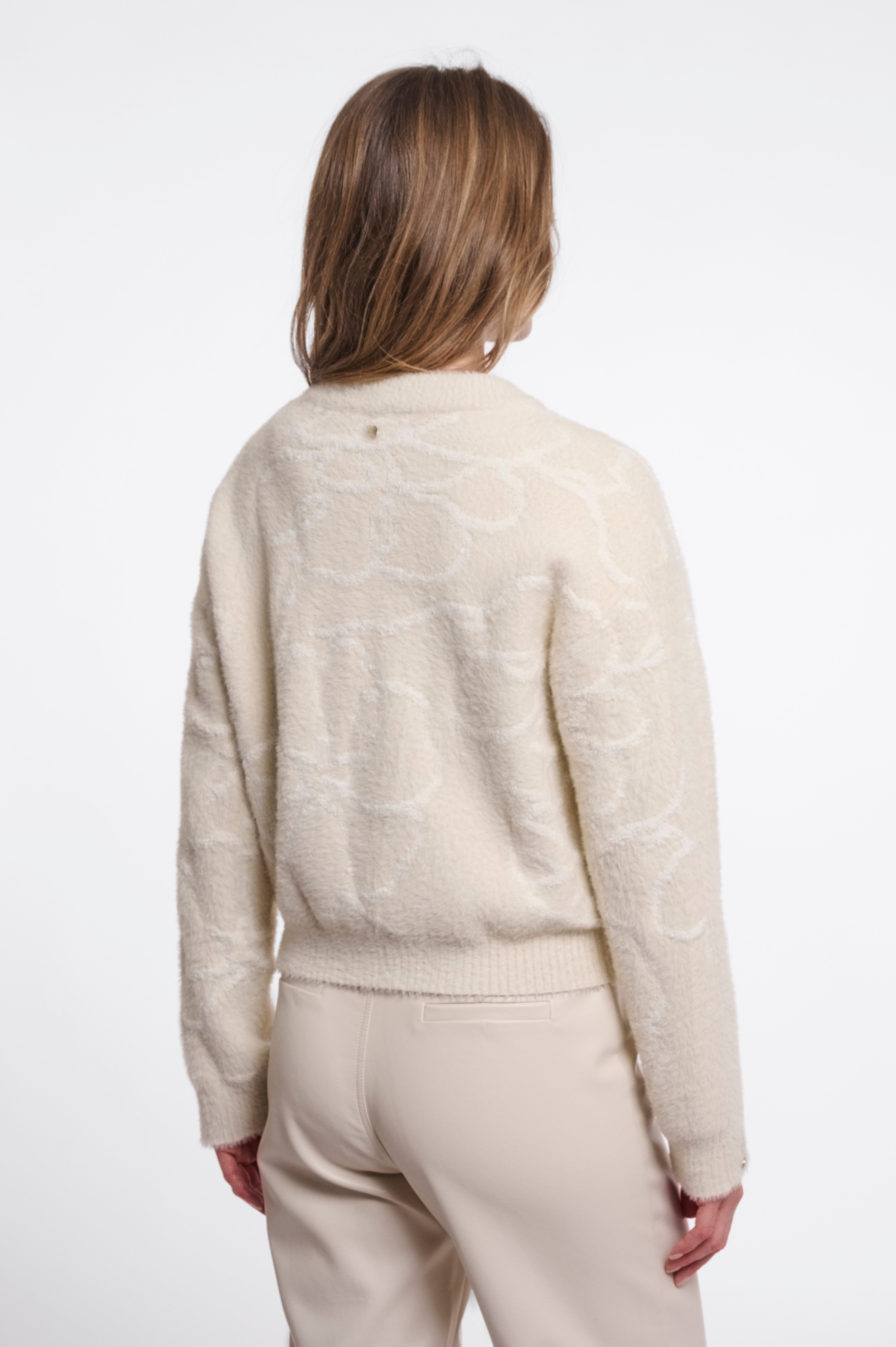 W6-BENTO Cardigan Corto Birch Embroidery