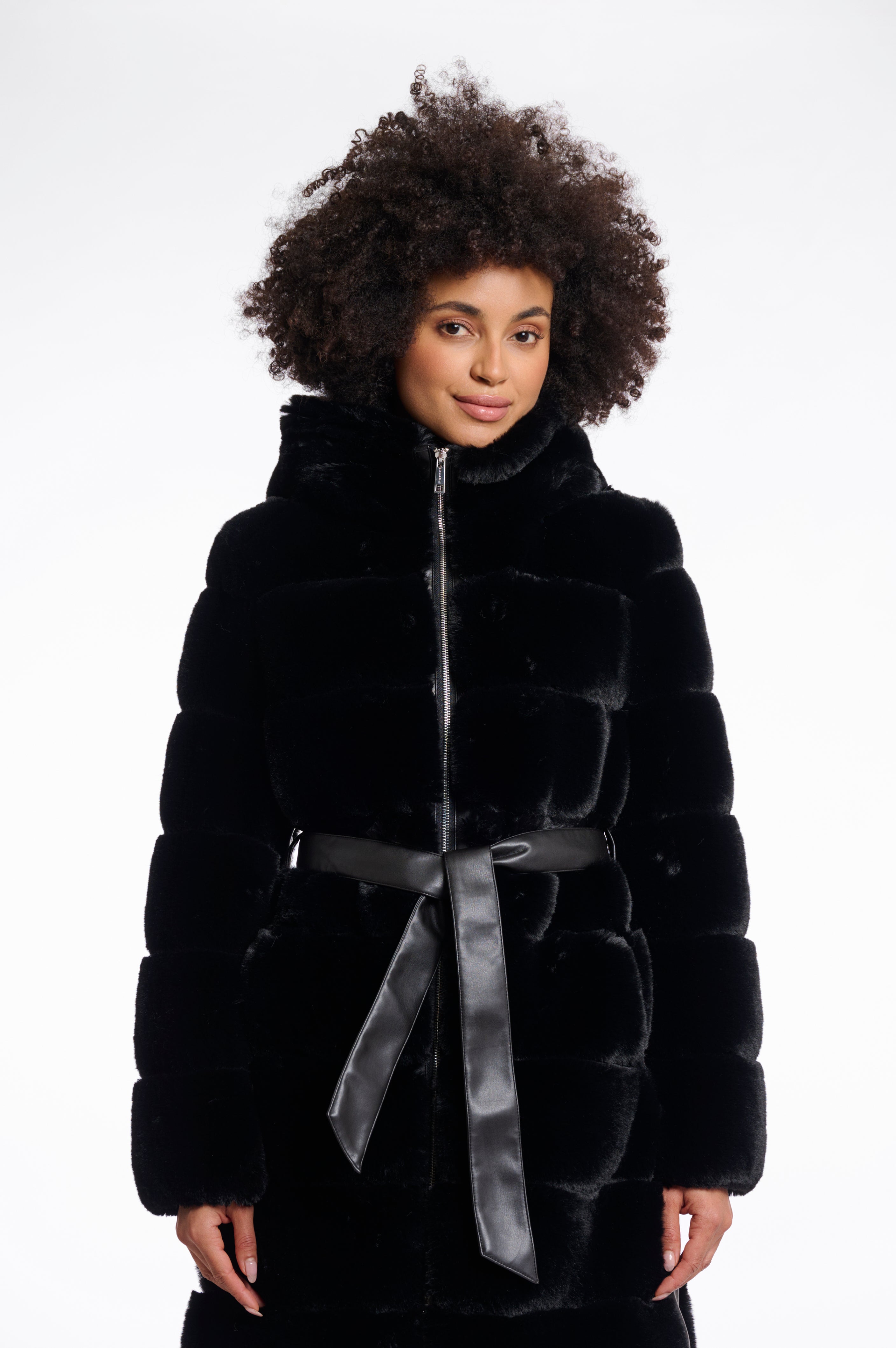 W5-BRIDGET Coat Fur Black