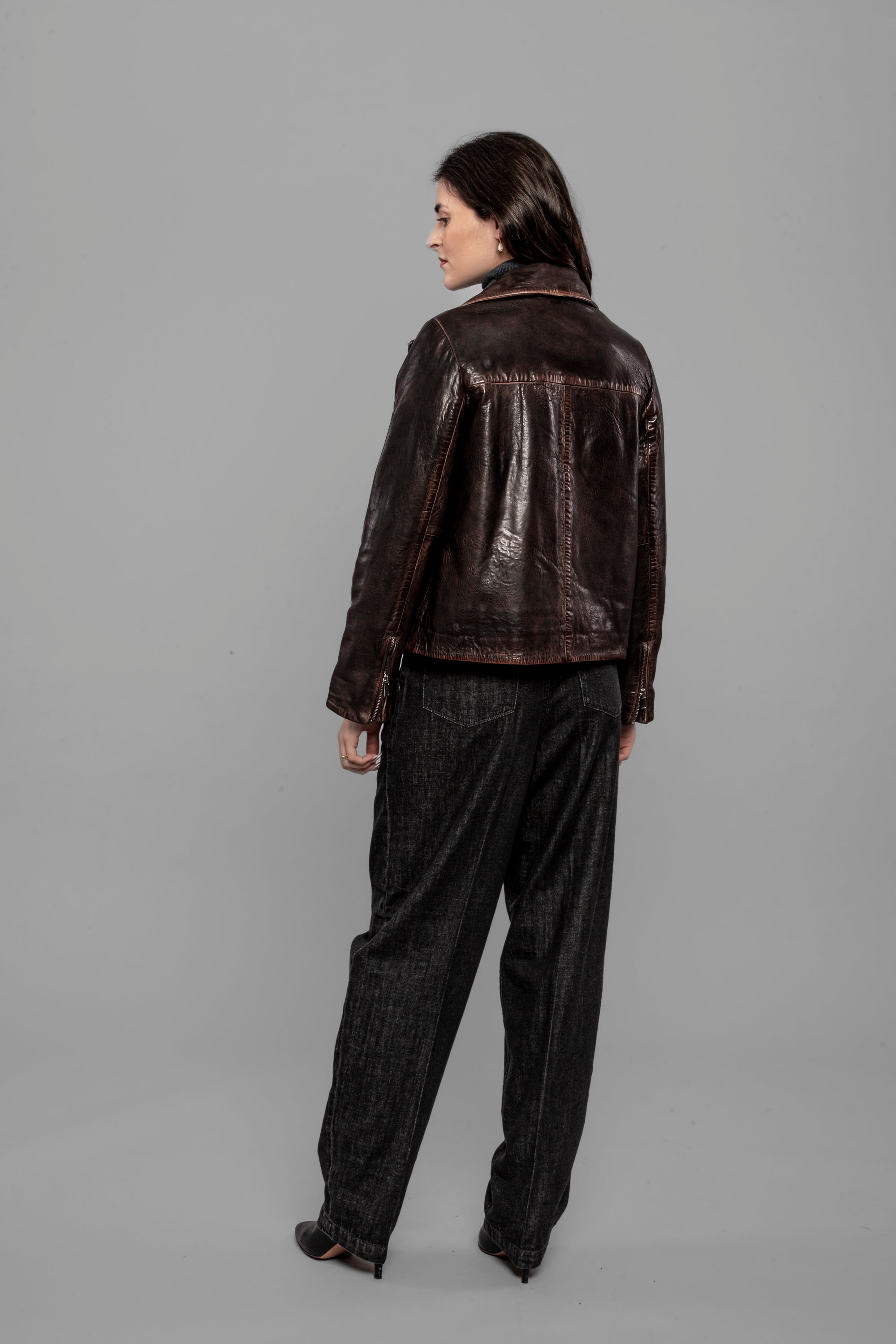 DW5-CYGNI Biker Pelle Dark Brown Woman