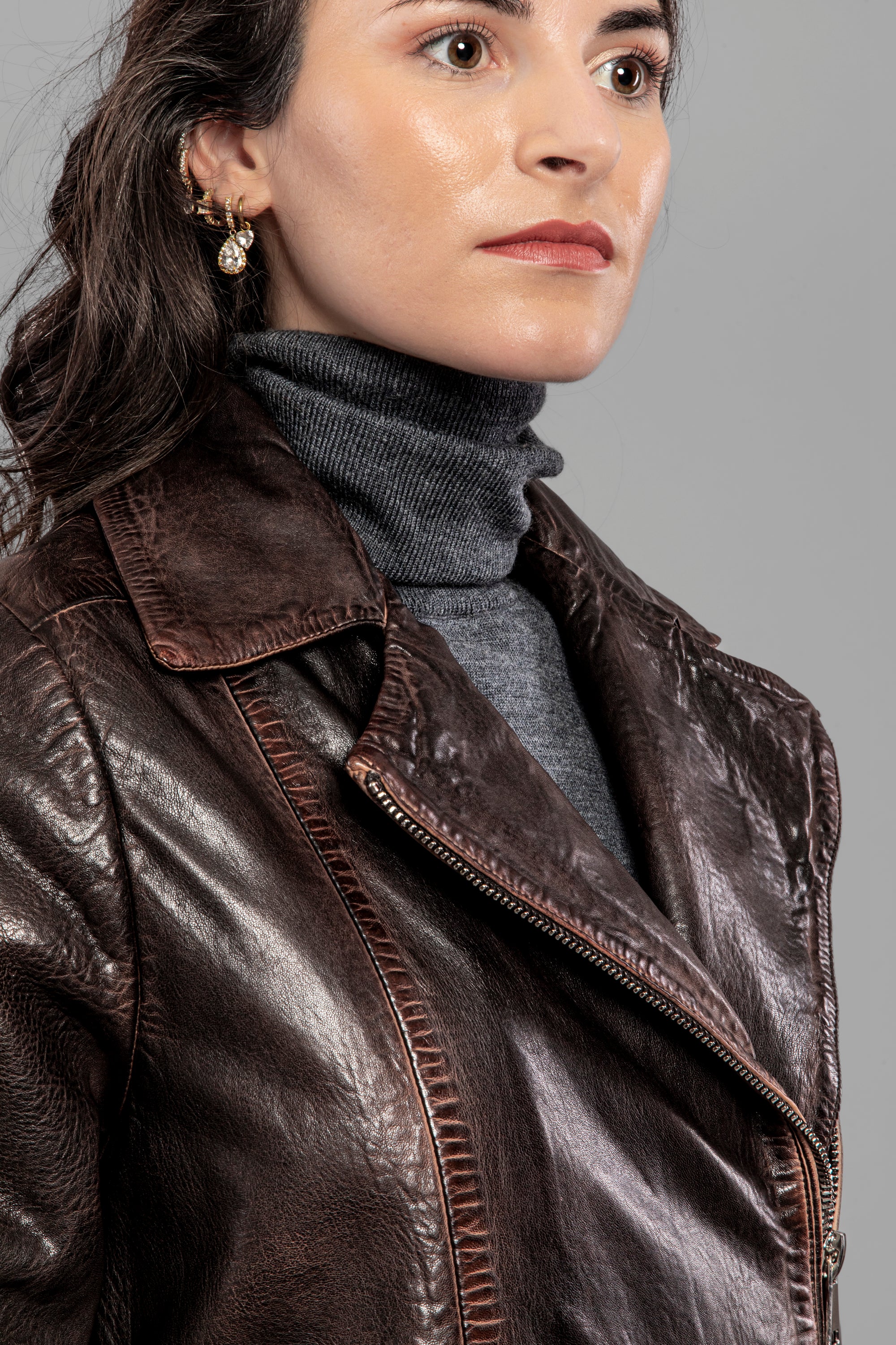 DW5-CYGNI Biker Pelle Dark Brown Woman