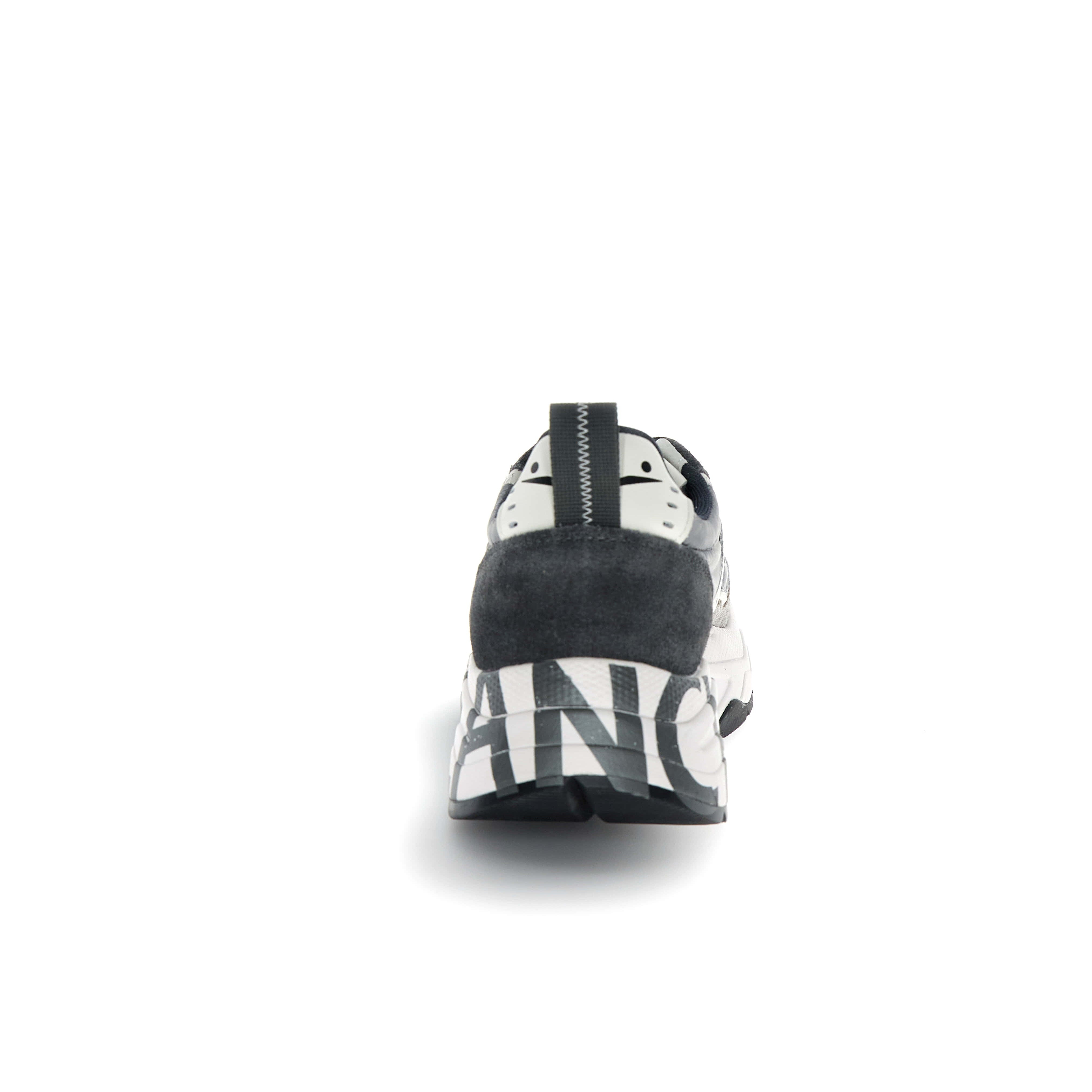 DW6-1B96 CLUB105 Dark Grey/Still