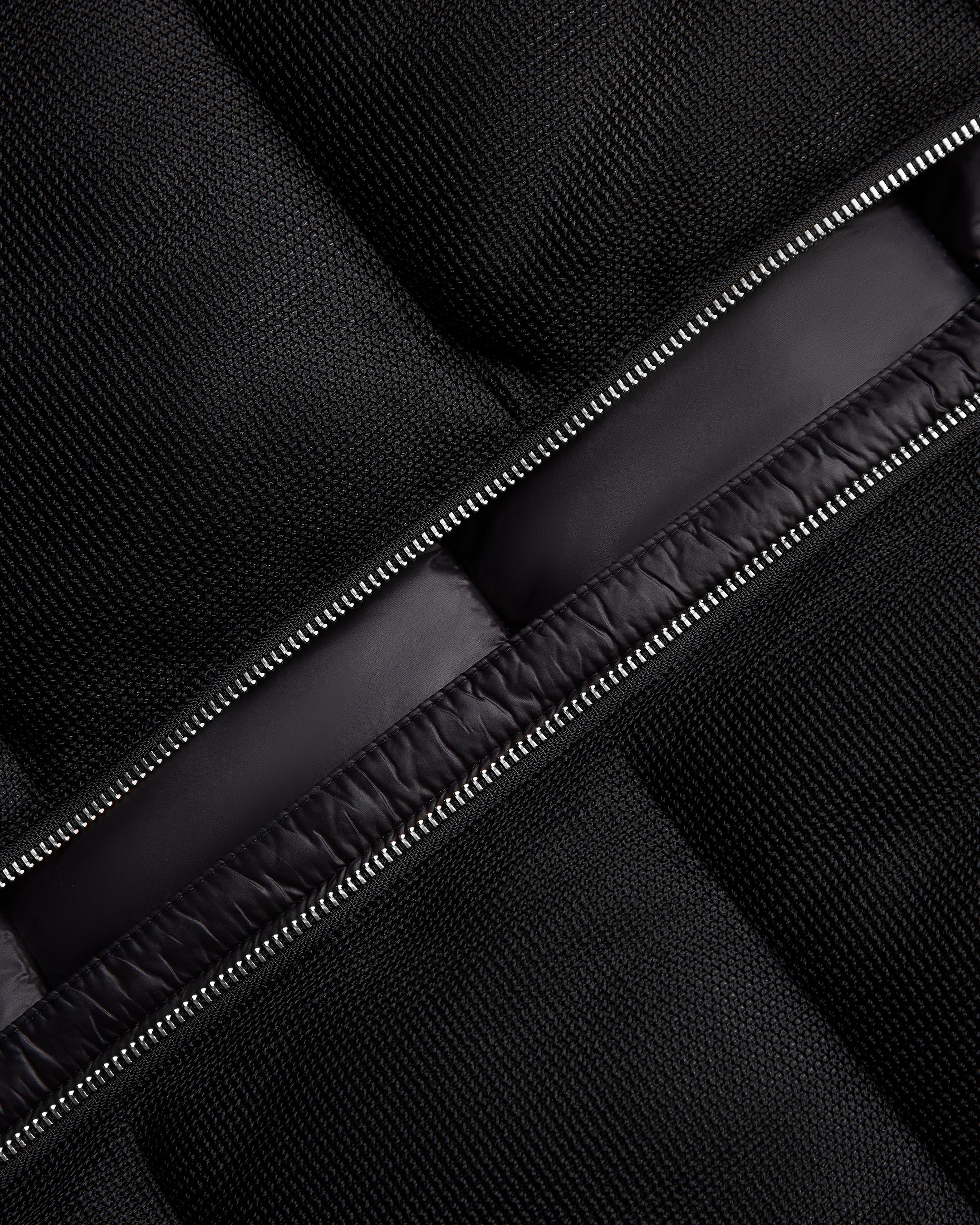 DW5-FLOOR Piumino Lungo Tricotech Black Woman