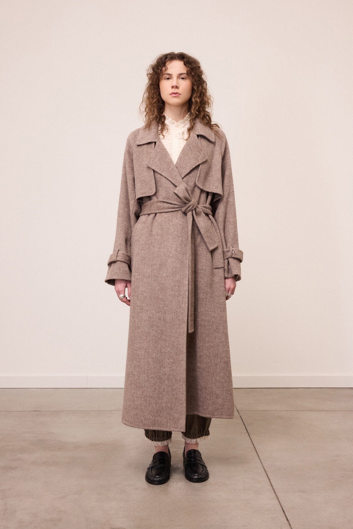 W6-DJ0087 Trench Variante Unica