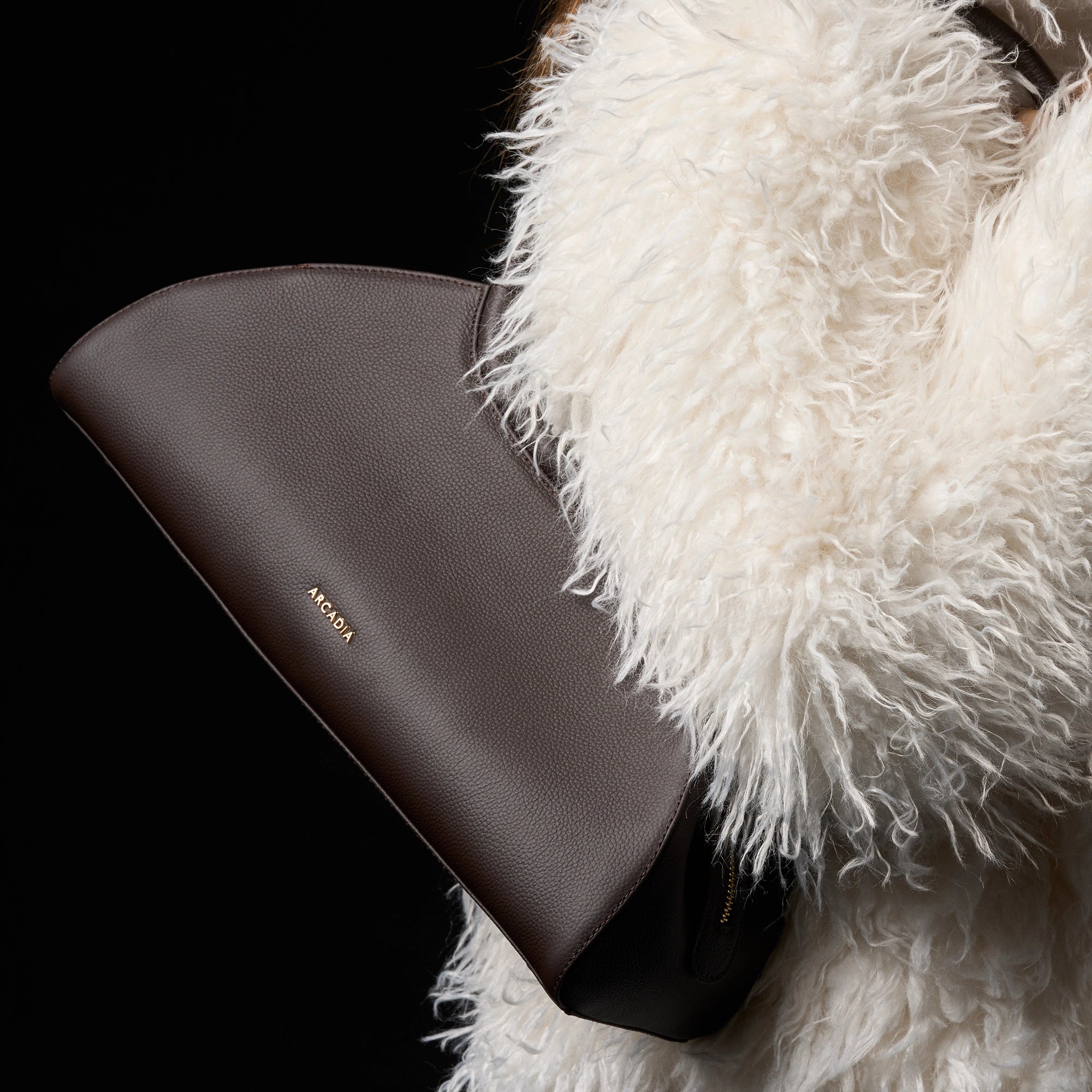 W6-5649 ALMA Borsa Wilm Large Cocoa