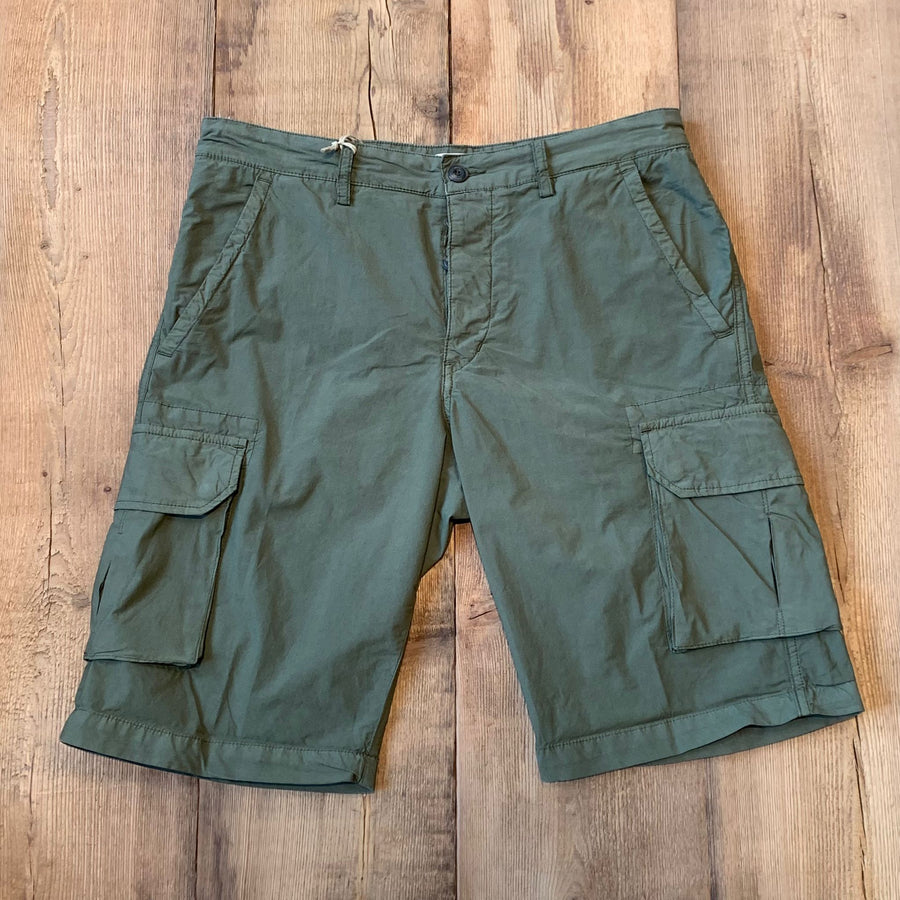 S4-Nick Bermuda Tasconi Verde Militare Man