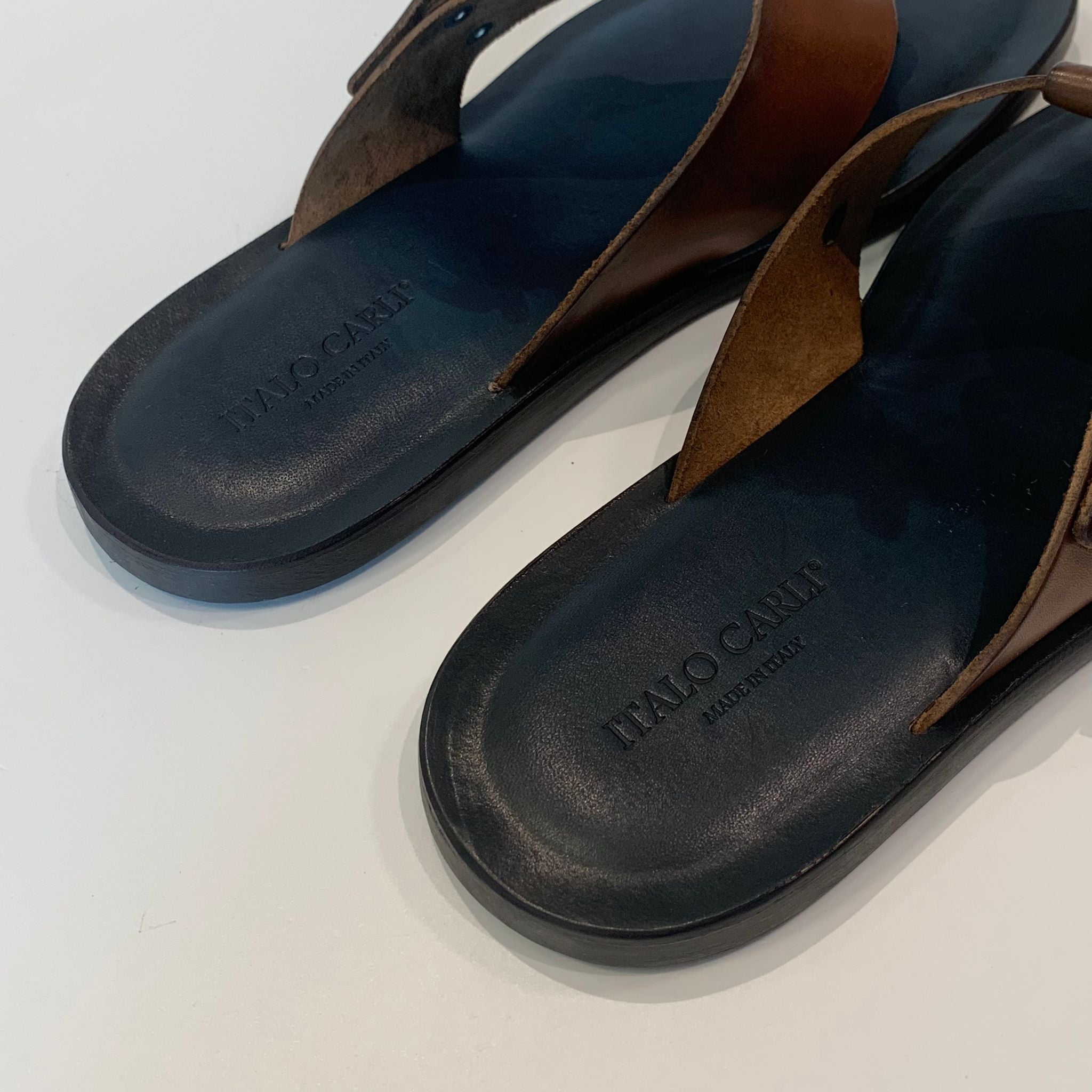 5017 Infradito Fibbia Testa Di Moro Man