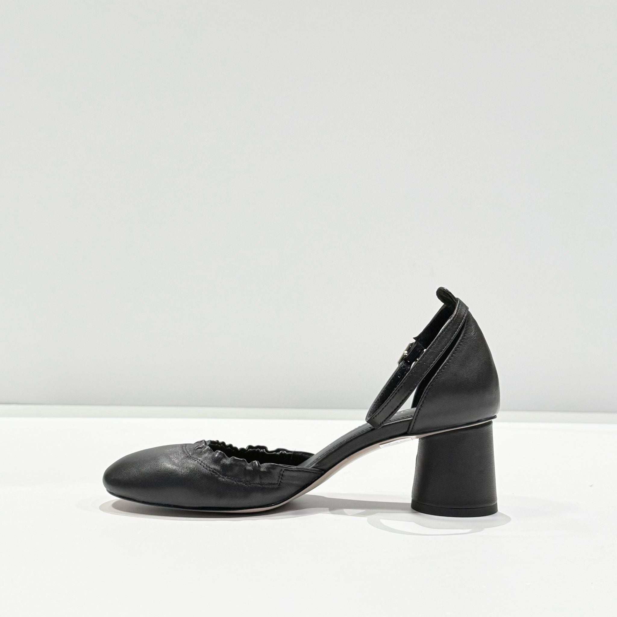 S5-90012 Decolleté con Cinturino Nera