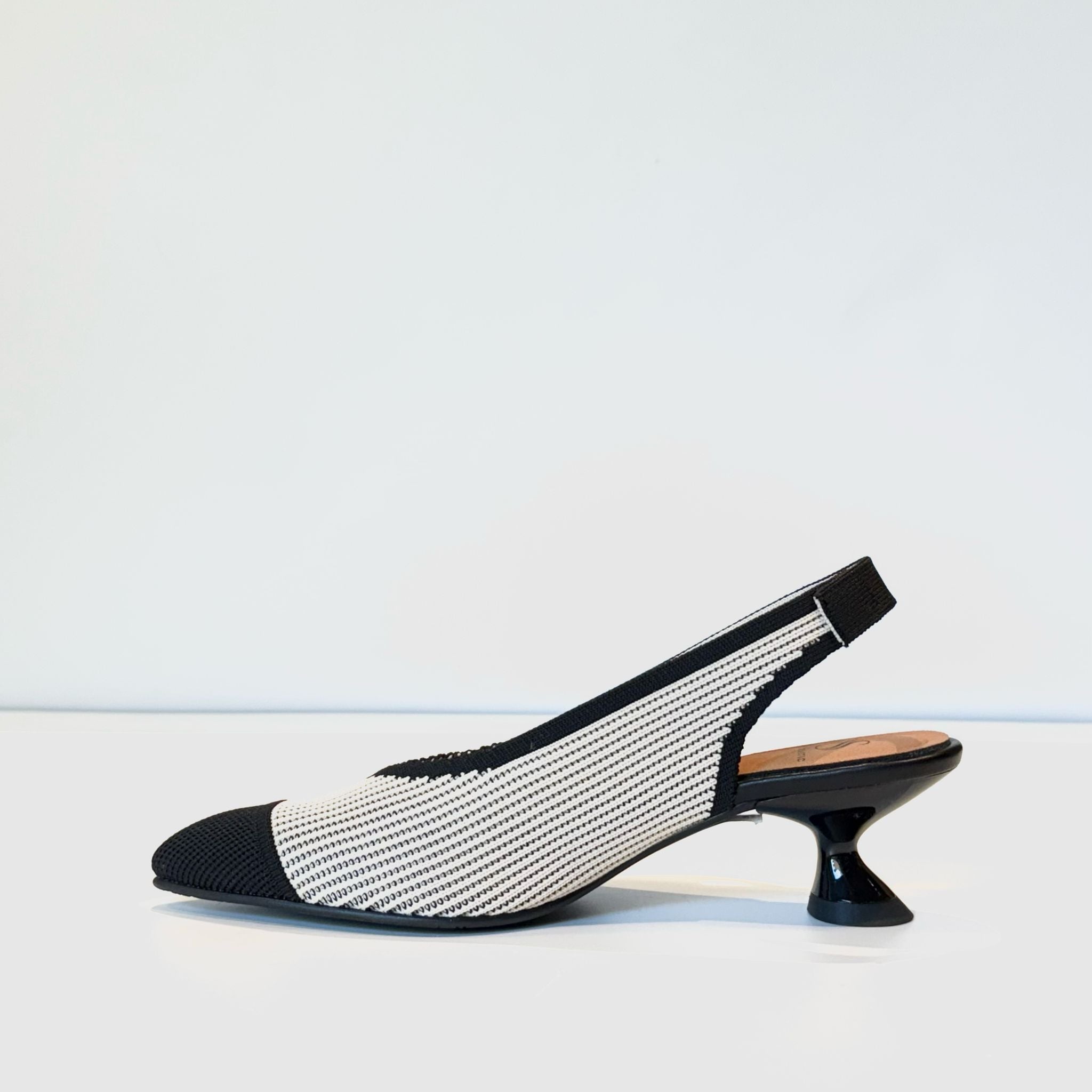 S5-76535  Slingback Tessuto Crema Nero
