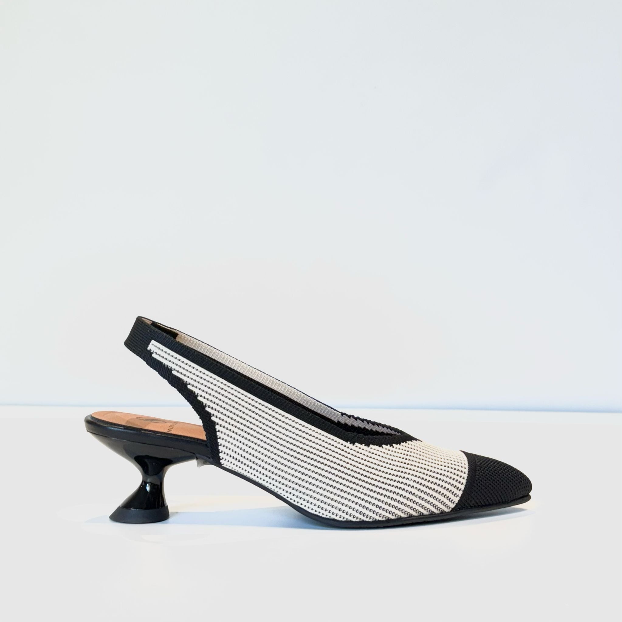 S5-76535  Slingback Tessuto Crema Nero