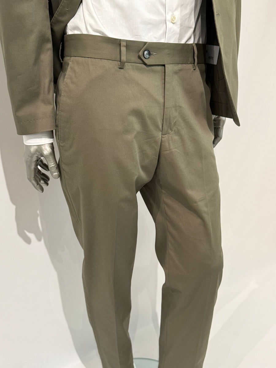 S5-3382 Abito Verde Militare