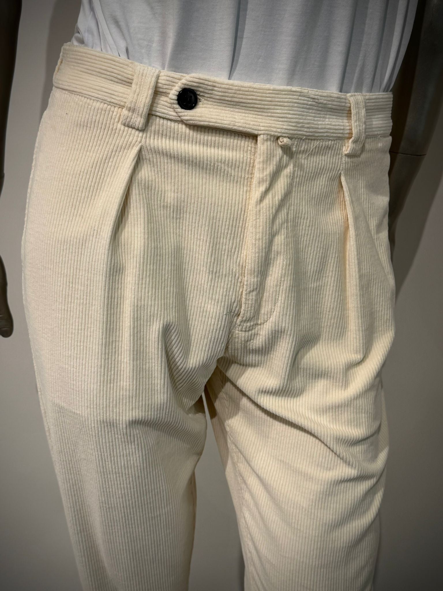 W5-DV0500X Pantalone Chiaia Long Velluto Ecrú Man