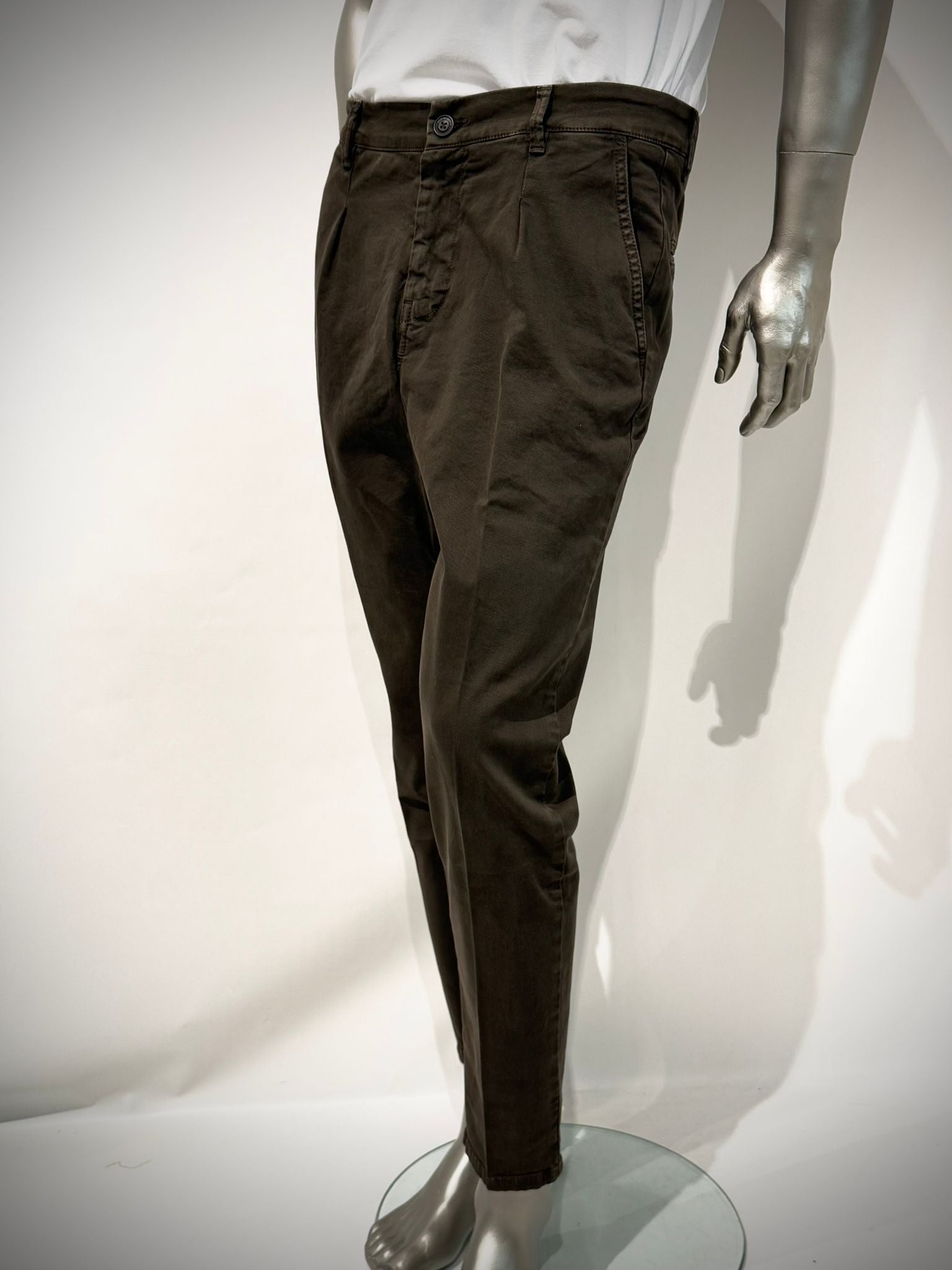 UW5-DAYOFF Pantalone Gabardina Read Brown Man