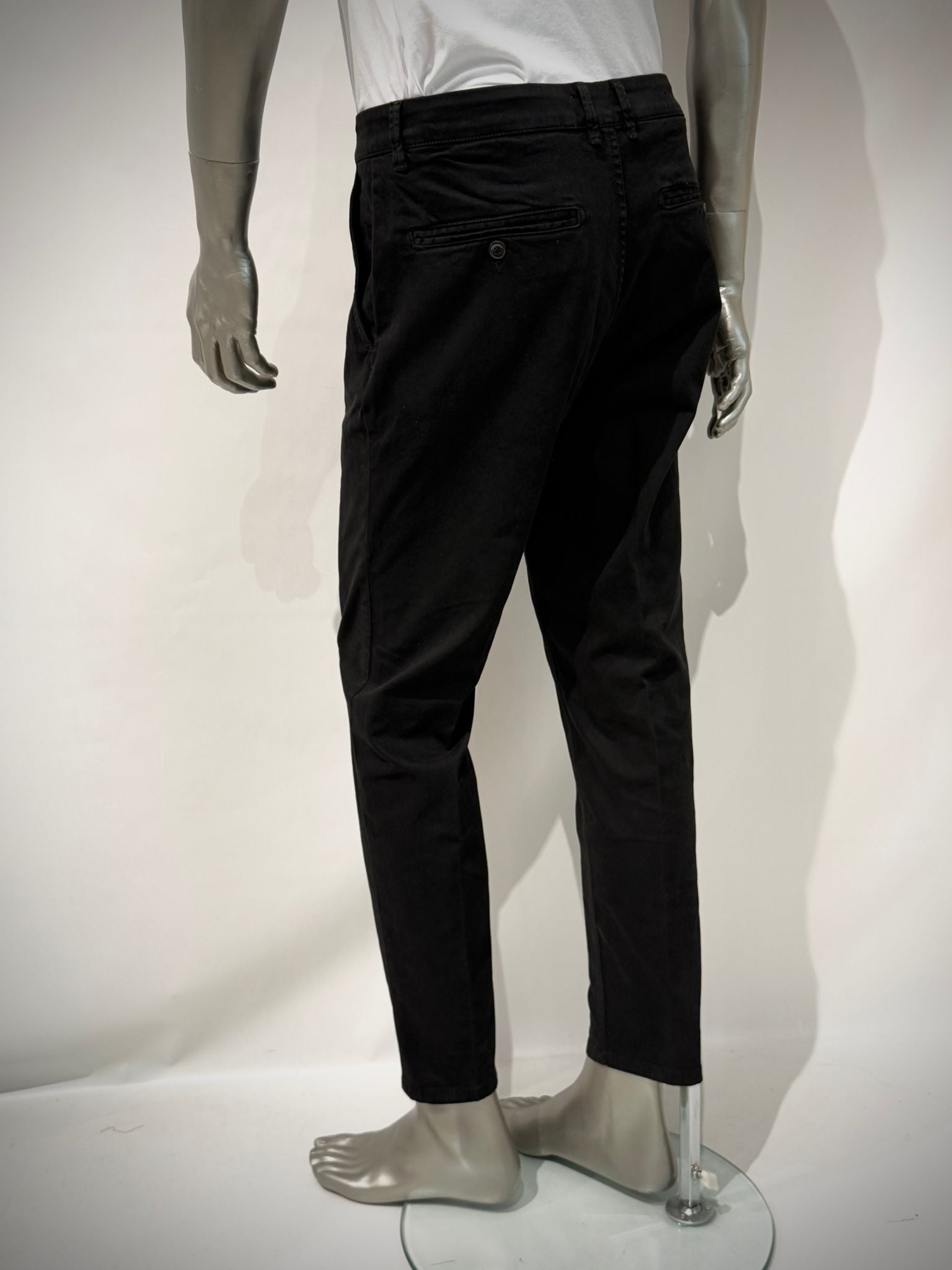 UW5-DAYOFF Pantalone Gabardina Read Black Man