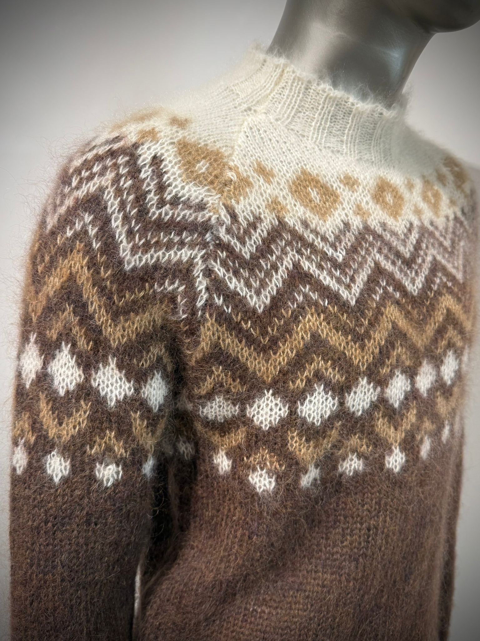 UW5-ROBERT Maglia ROBERT REDFORD Cratere Cioccolato Man