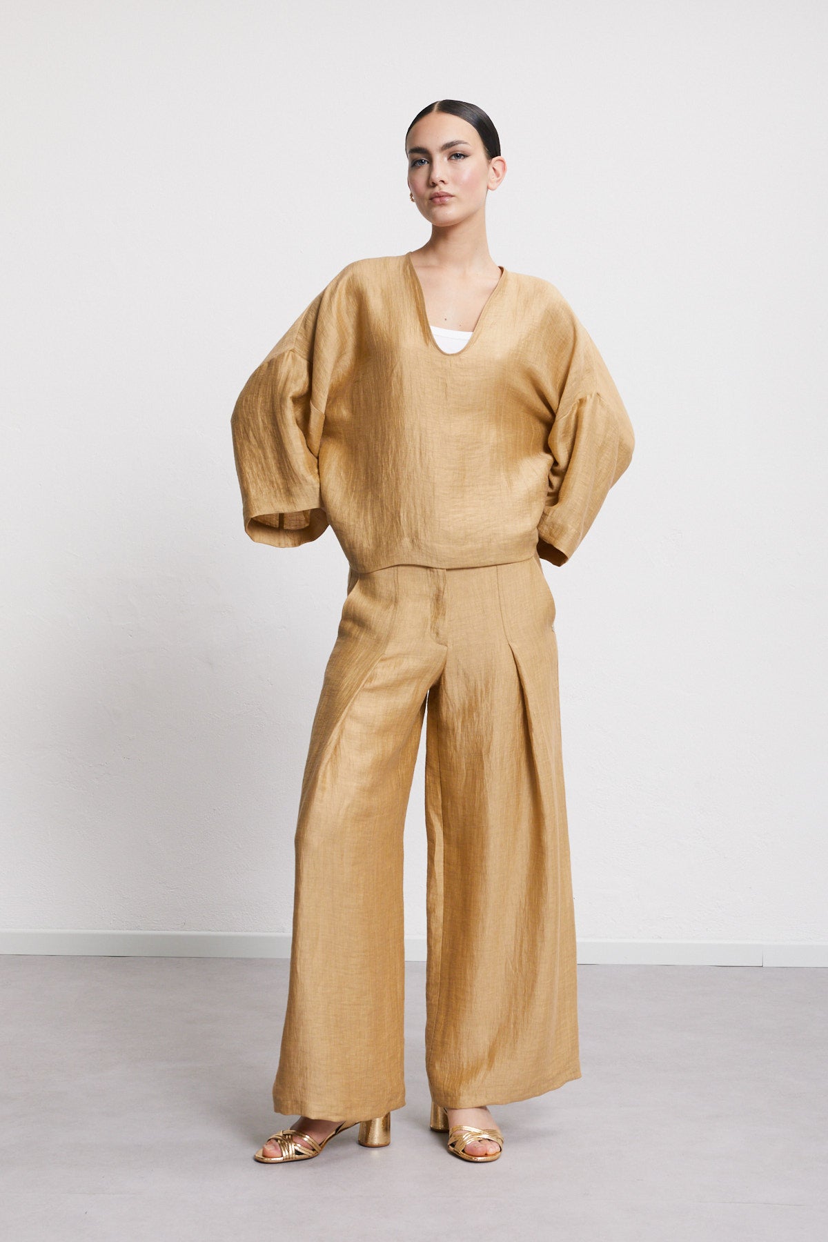 S5-DP9819 Pantalone Palazzo in Lino Satinato Sabbia