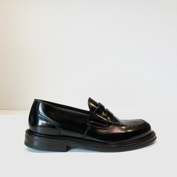 UW4-7054 Mocassino Vitello Polished Nero Man