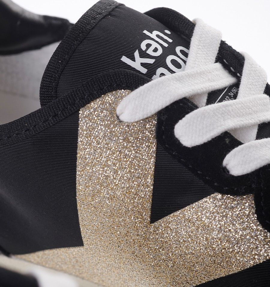 DS5-9312 Sneaker Black/Gold/Black Woman