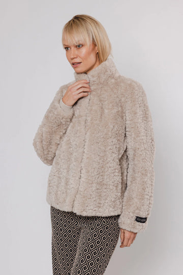 W4-KION Jacket Fur Beige