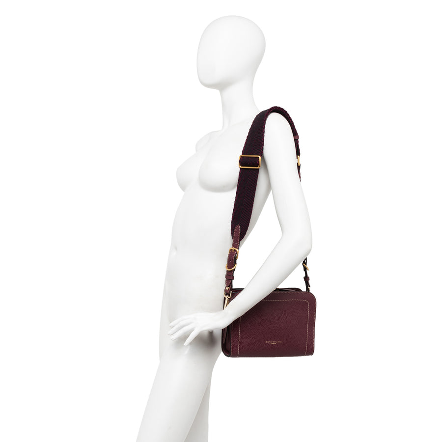 W4-11030 OLLY RMN - NA Dark Brown