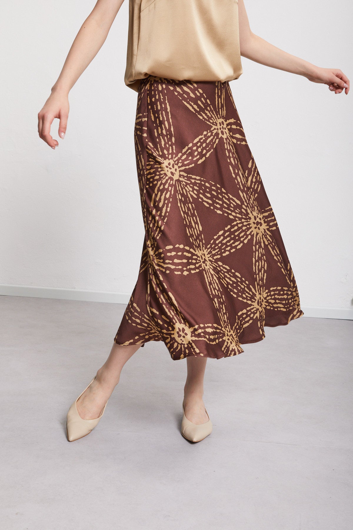 S5-DN6221 Gonna Midi in Raso di Viscosa Cioccolato