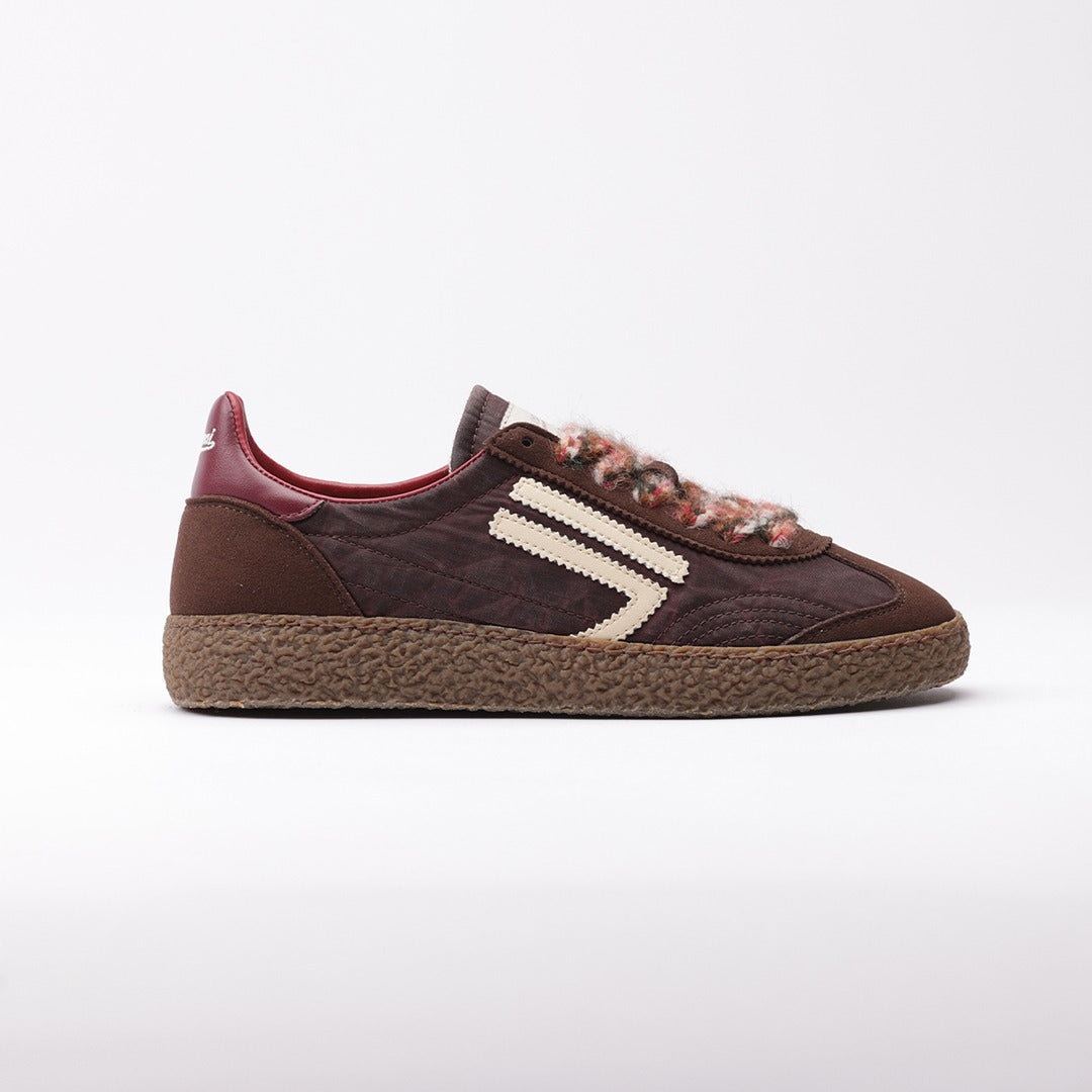 DW6-XS CHESTNUT Woman